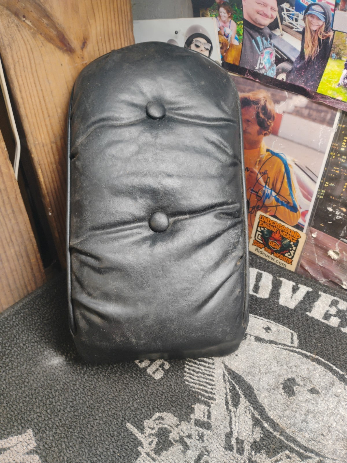 Vintage Harley-Davidson AMF Sissy Bar Backrest Pad Chopper Bobber Black