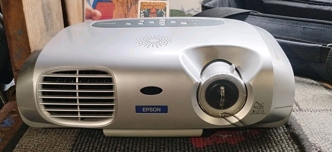 Epson PowerLite EMP-S1 LCD Home Theater Projector 1200 ANSI Lumen 50H With Bag