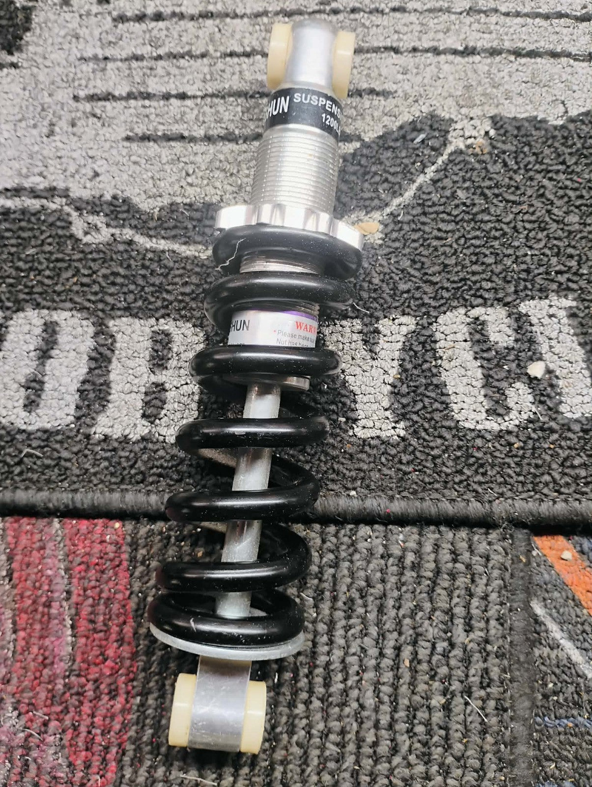 Sheng Shun Motorcycle Suspension Shock Absorber Spring 1200LB IN Black Silver
