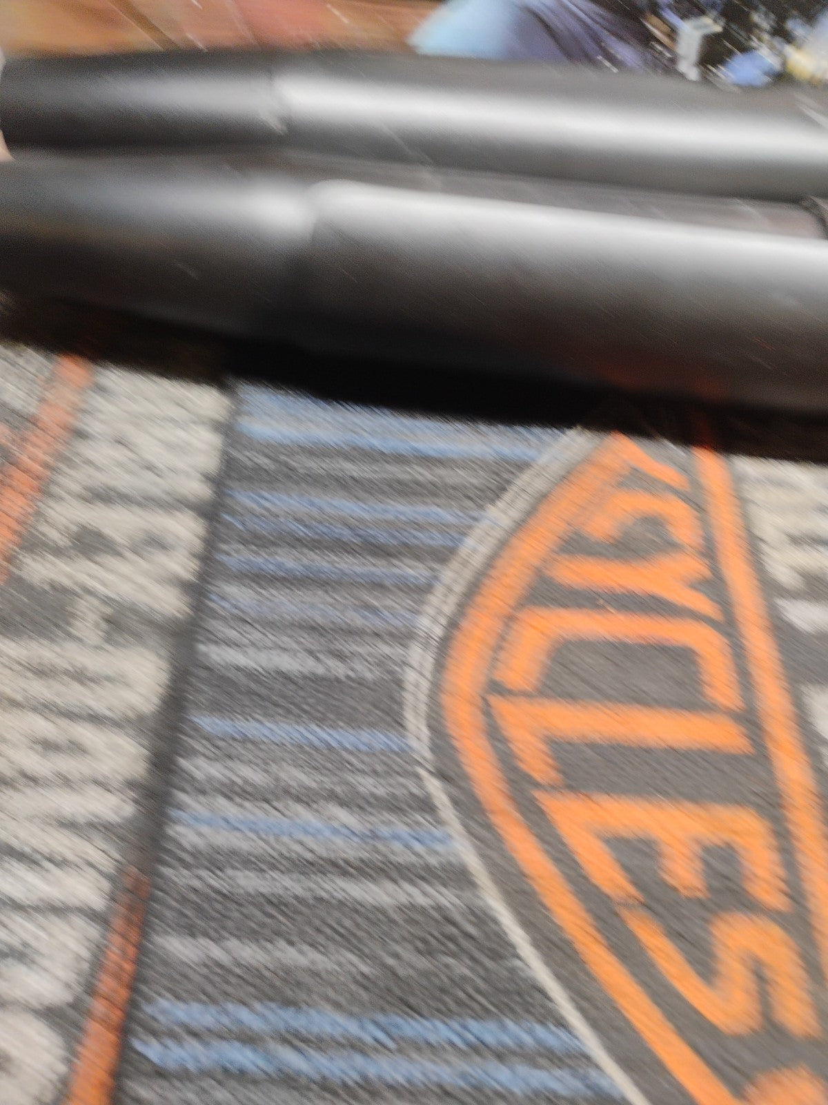 Harley Davidson Sportster Iron 883 64900422 End Silencer Slip On Muffler Black