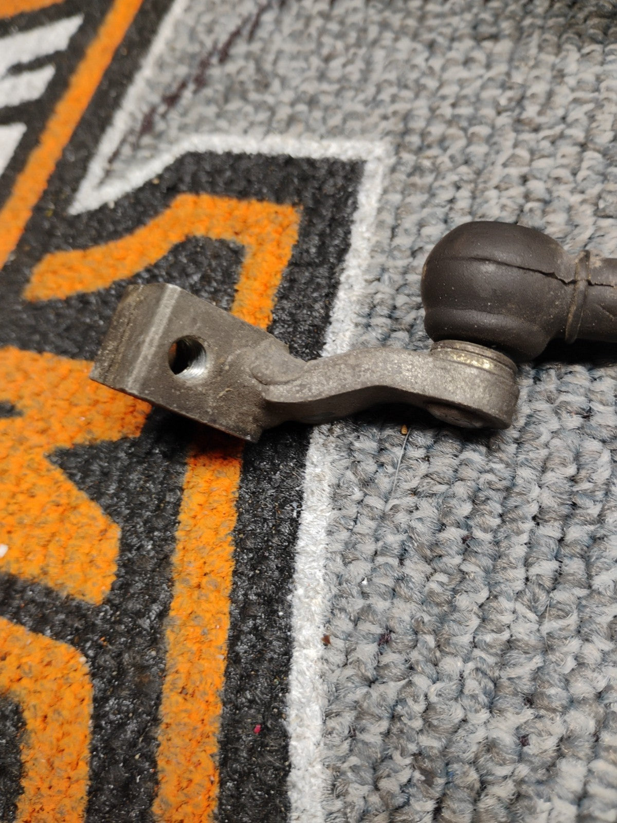 1991 Honda CBR600 F2 CBR 600 600F2 CBR600F Foot Peg Pedal Mount Left Shifter I12