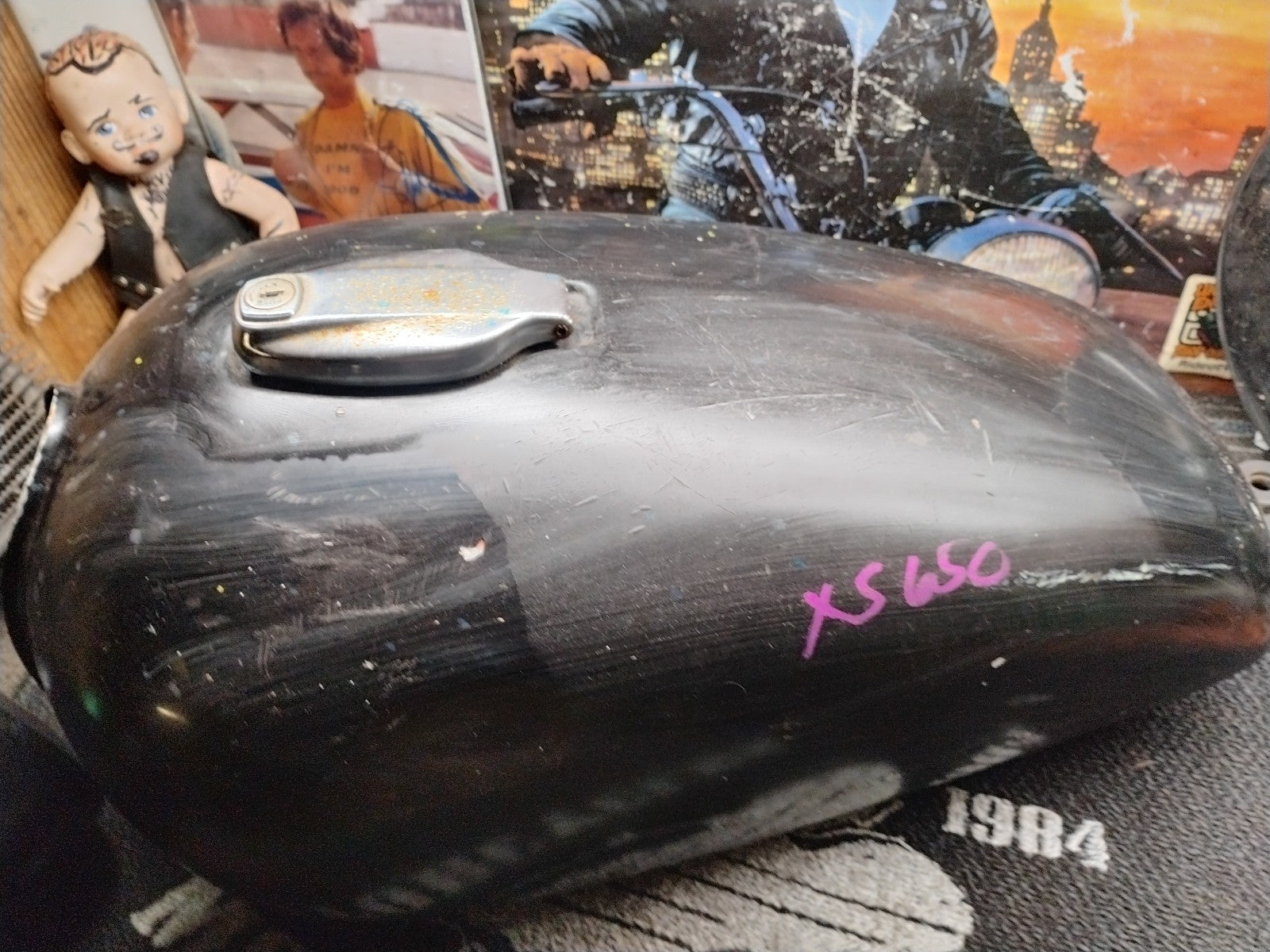 78–80 Yamaha XS650 Special Gas Tank OEM 2M0 Fuel Petrol Tank XS 650 2M0-24110