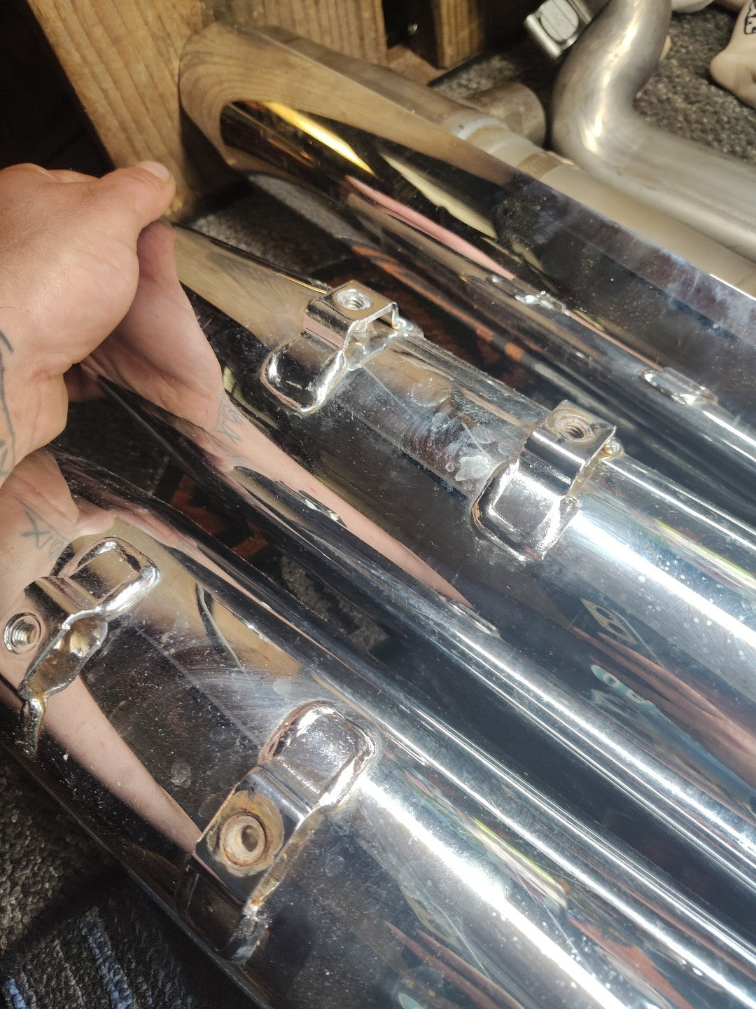 Harley Davidson M8 Exhaust Syst/Chrome 64900236A Slash Tip SlipOn Mufflers