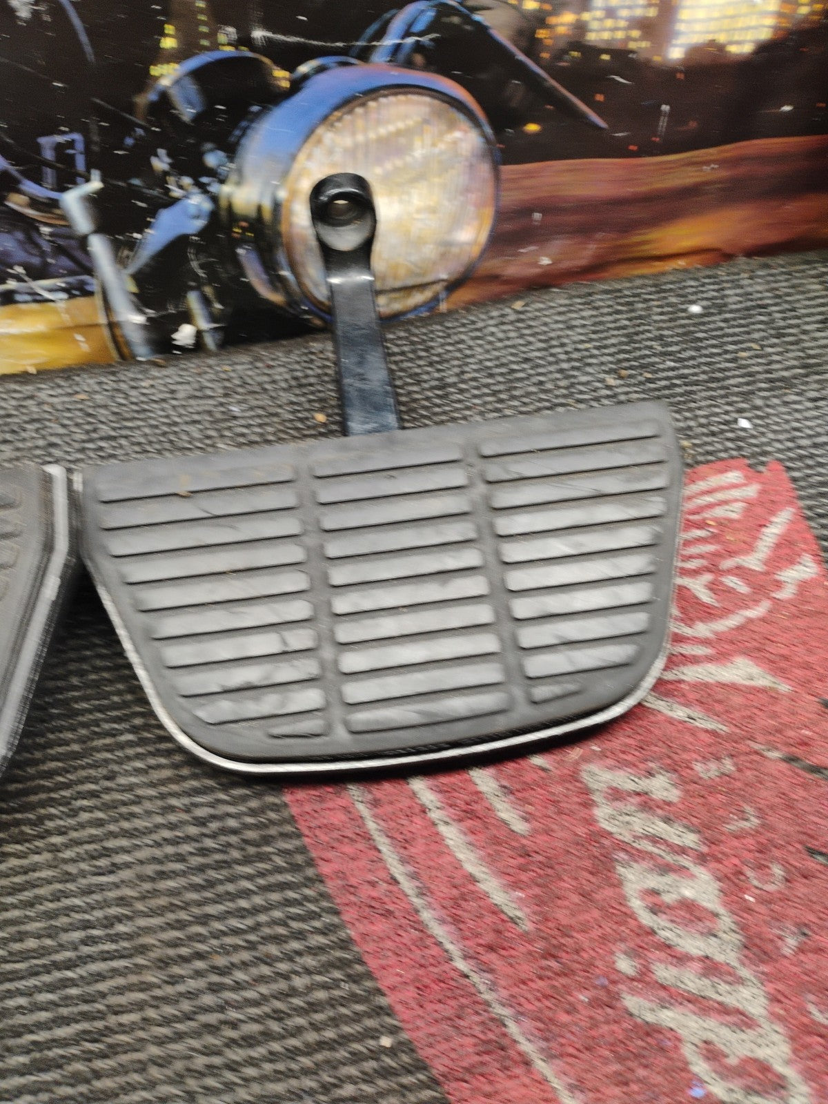 Harley Davidson Road King Electra Glide Left Right Passenger Footrest Footboards