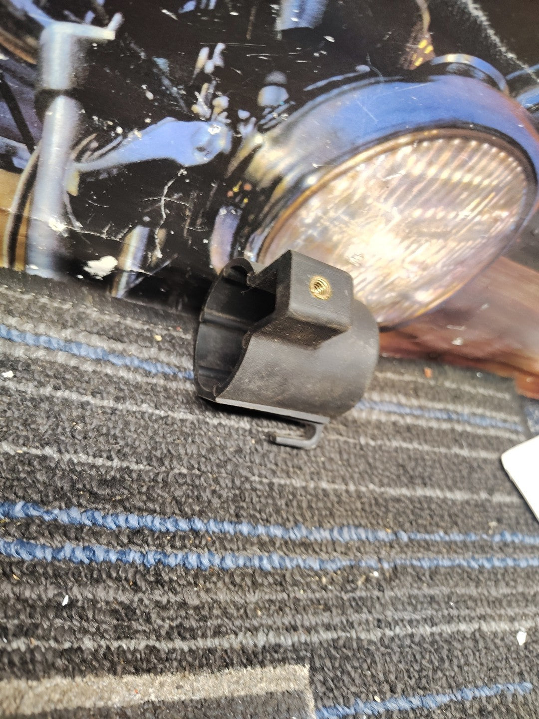 OEM HARLEY DAVIDSON SPORTSTER BLACK IGNITION KEY SWITCH HOUSING 71510-95