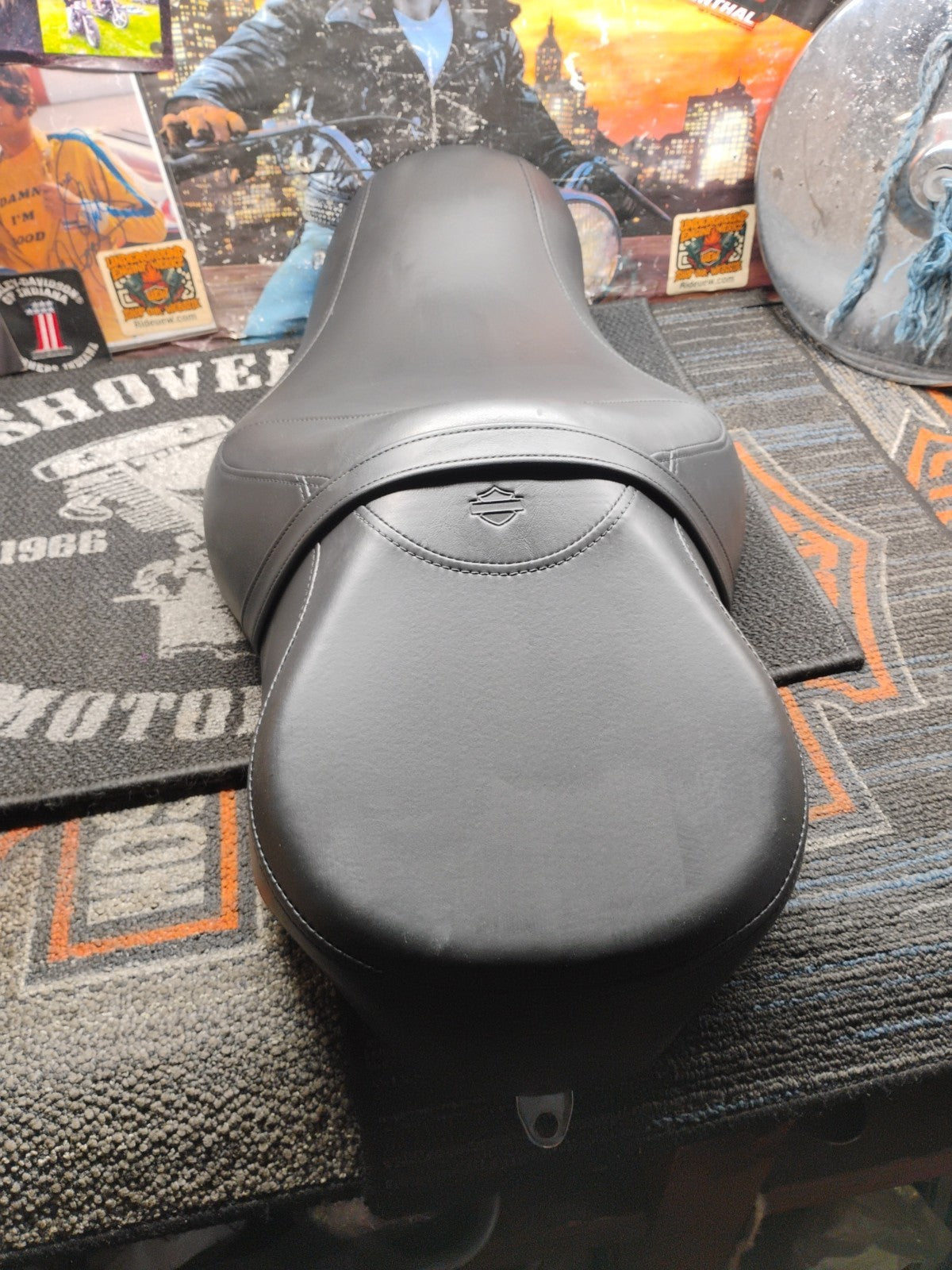 OEM Harley-Davidson Reduced Reach Seat Sportster XL 883 1200 2007-Up