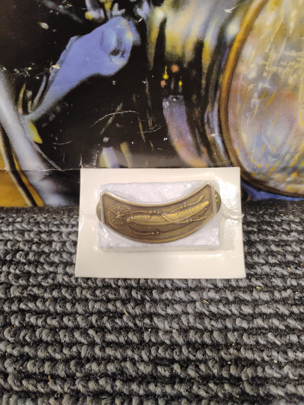 2005 HOG Harley Owners Group Feather Design Pin Jacket Vest Hat Pin