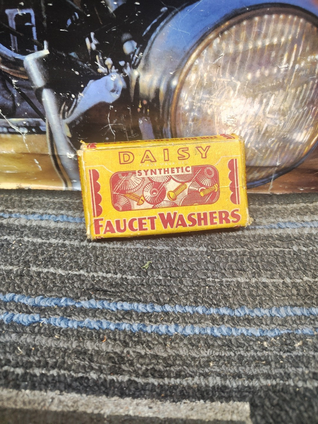 Vintage Pkg. Daisy Household Products Neoprene Rubber Faucet Washers Empty Box