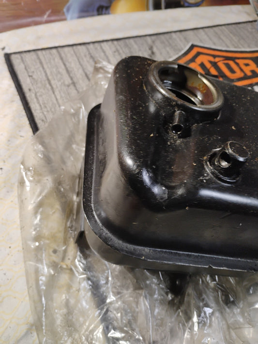 Harley '65-'82 Shovel Head oil tank, used Needs Work  
