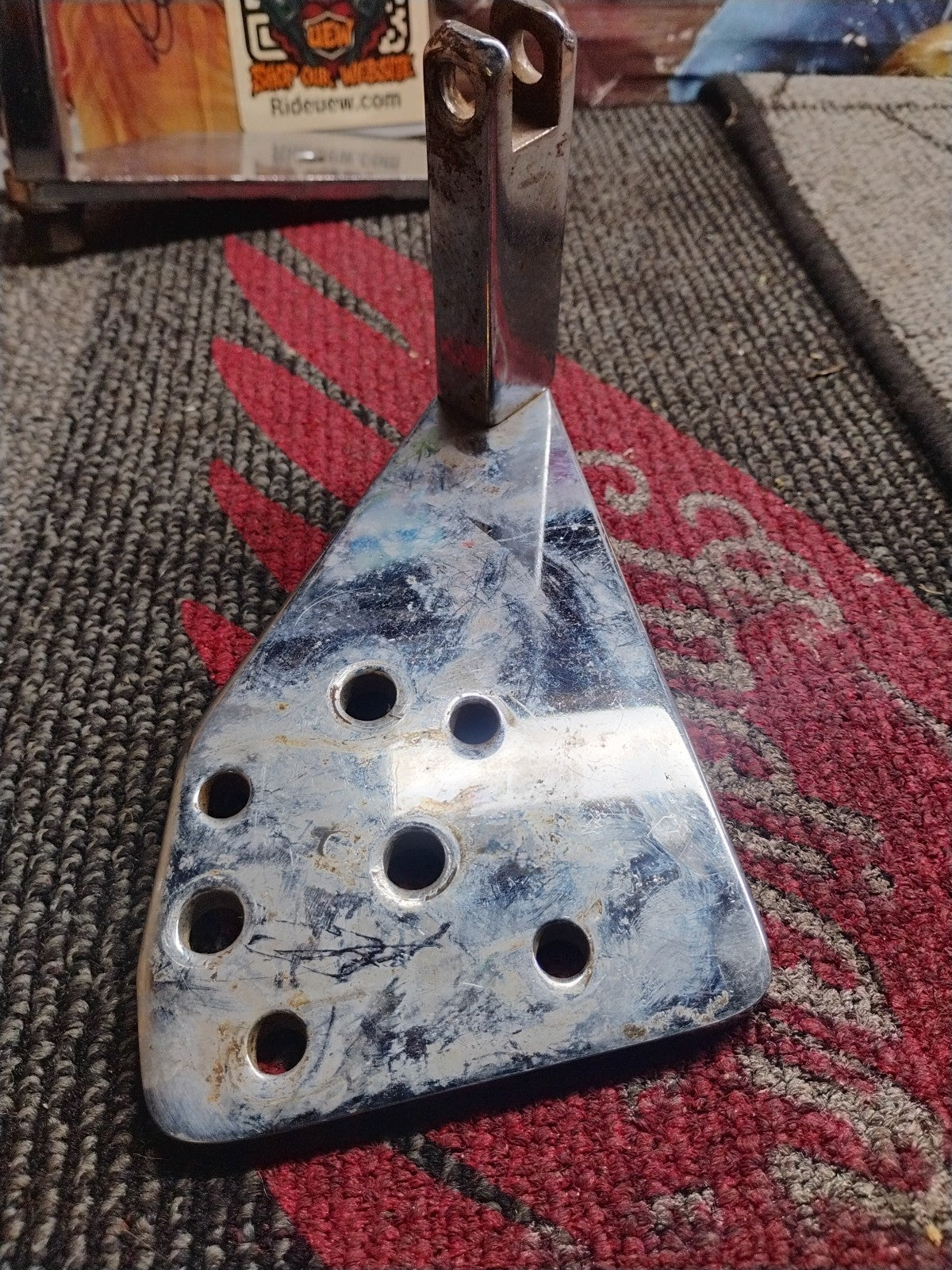 Harley Davidson Shovelhead Chrome Foot Control Bracket Solid Straight Used