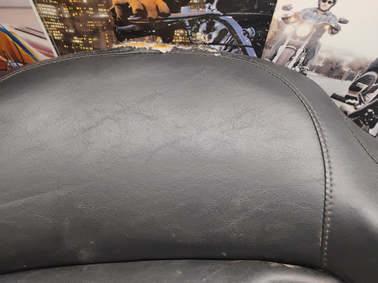 2006 Harley Davidson Electra Glide Ultra ClassicTOURPAK PASSENGER BACKREST OEM
