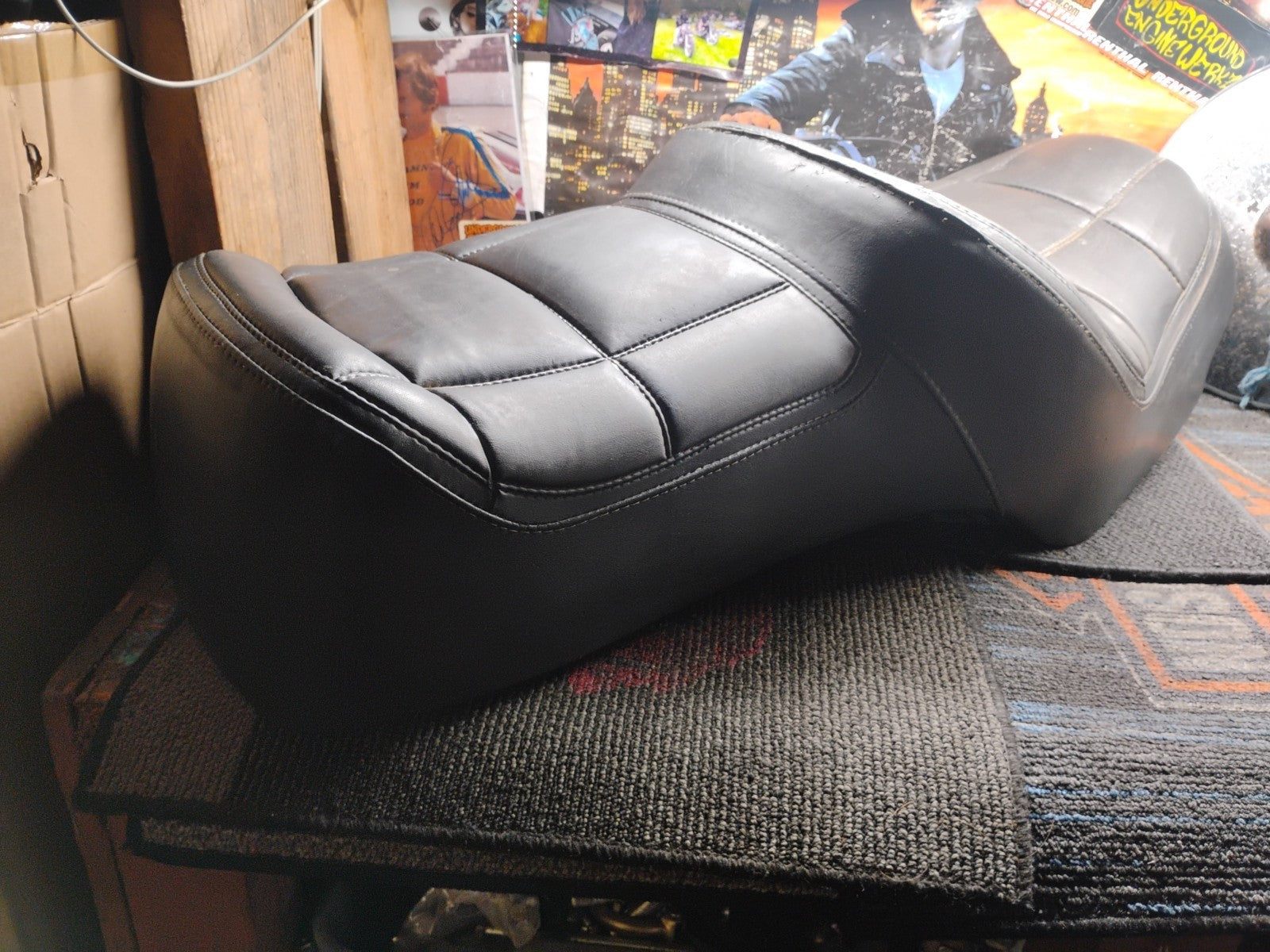 OEM Honda Goldwing GL1200 Seat Saddle Driver Passenger 1983–1987 GL 1200