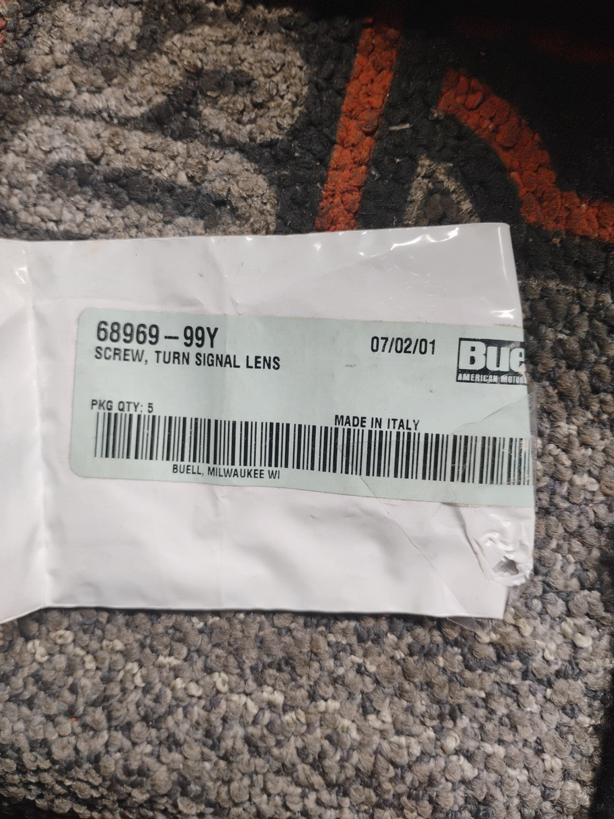 Buell OEM 68998-96Y Turn Signal Lens Screw S1 S3 NOS