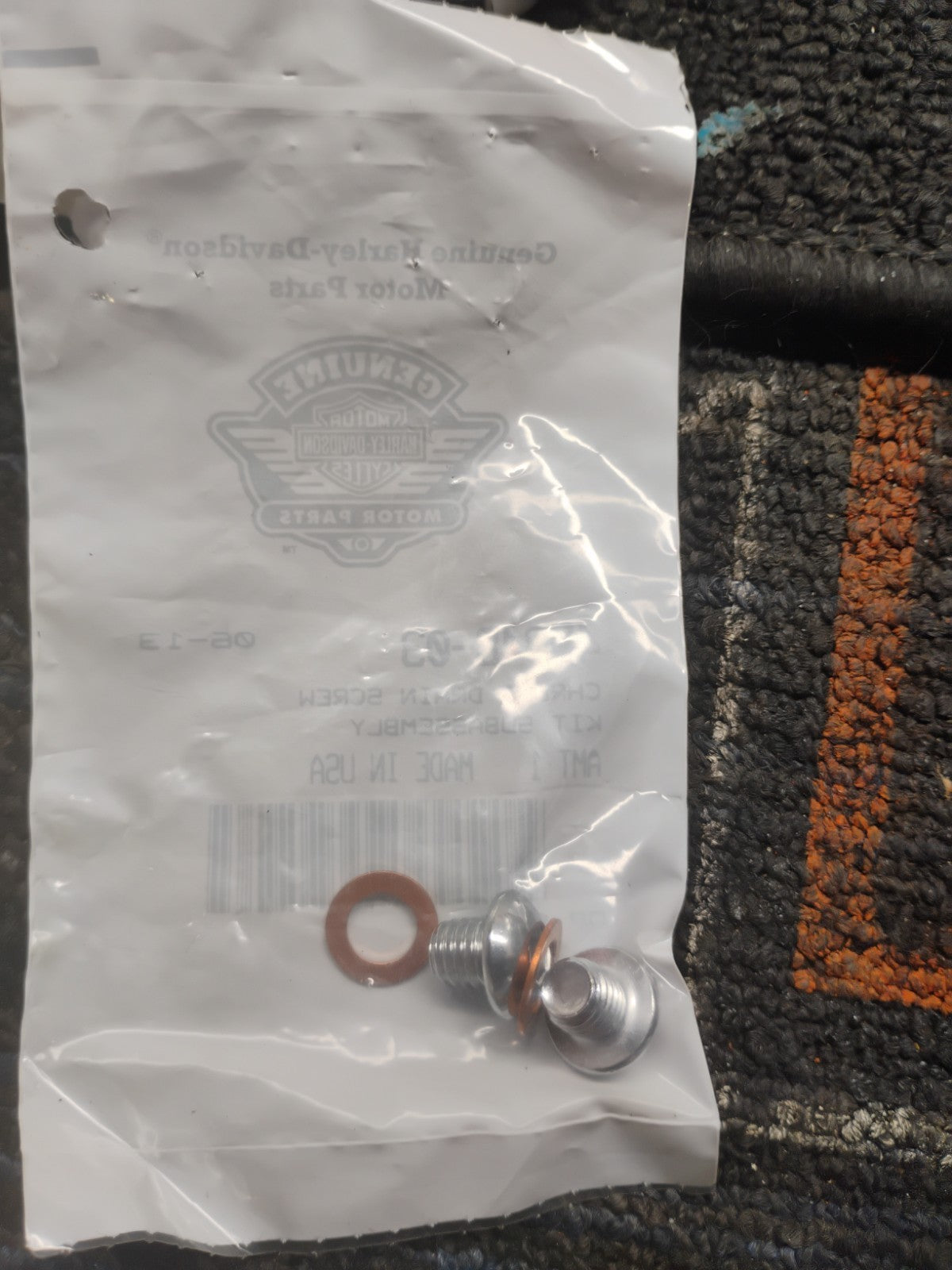 NOS OEM Harley-Davidson Chrome Drain Screw Kit Assembly 45848-03