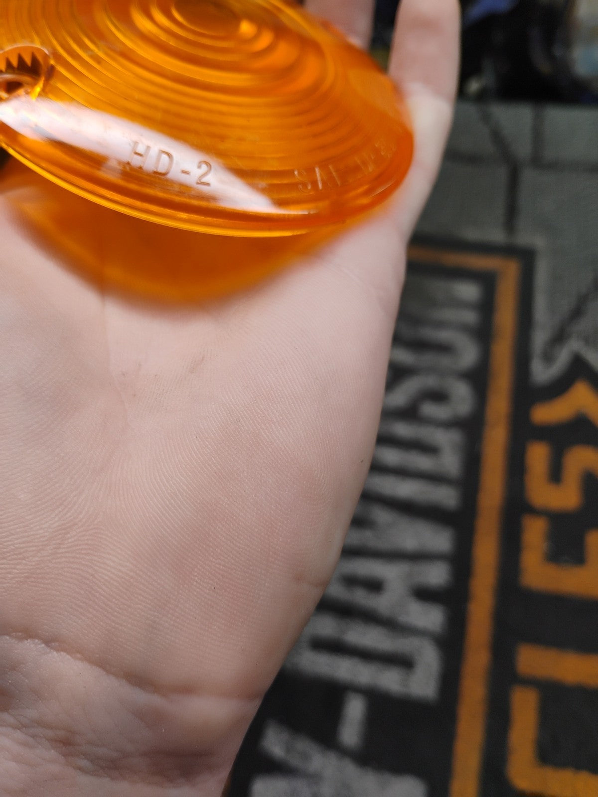 Harley Davidson Turn Signal Lense Amber HD 2 SAE DP 85 DOT PM 