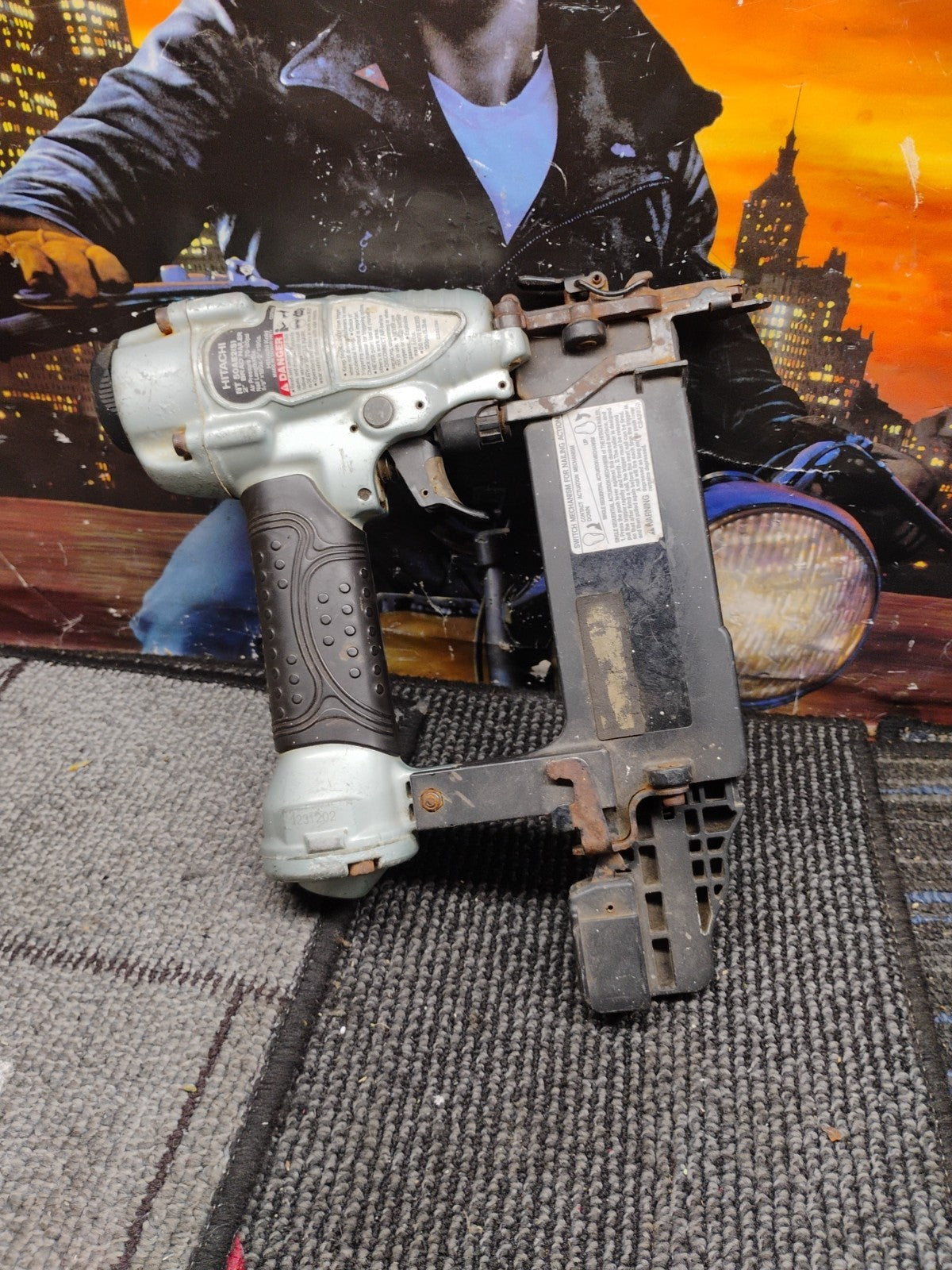 Hitachi NT 50AE2(S) (NT50AE2) - 2" (18 Ga.) Air Brad Nail Gun FOR PARTS