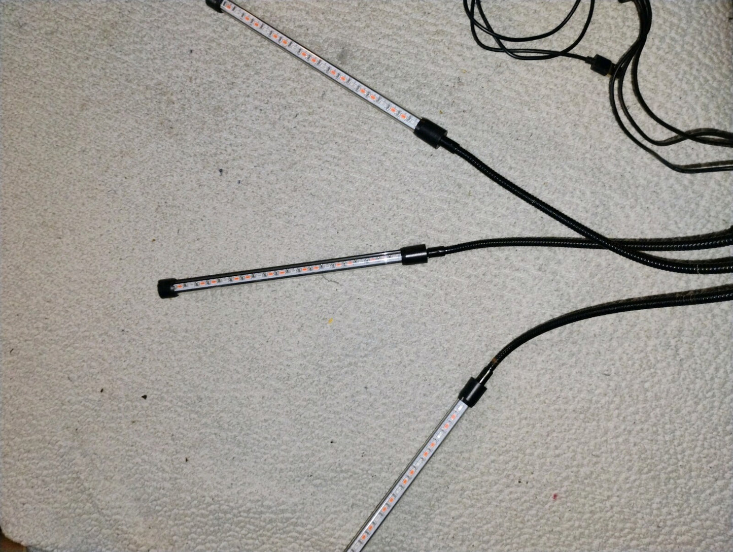 Moer Sky Grow Lights for Indoor Plants/ Timer, 5 Dimmable Levels, 54 LED Lights.