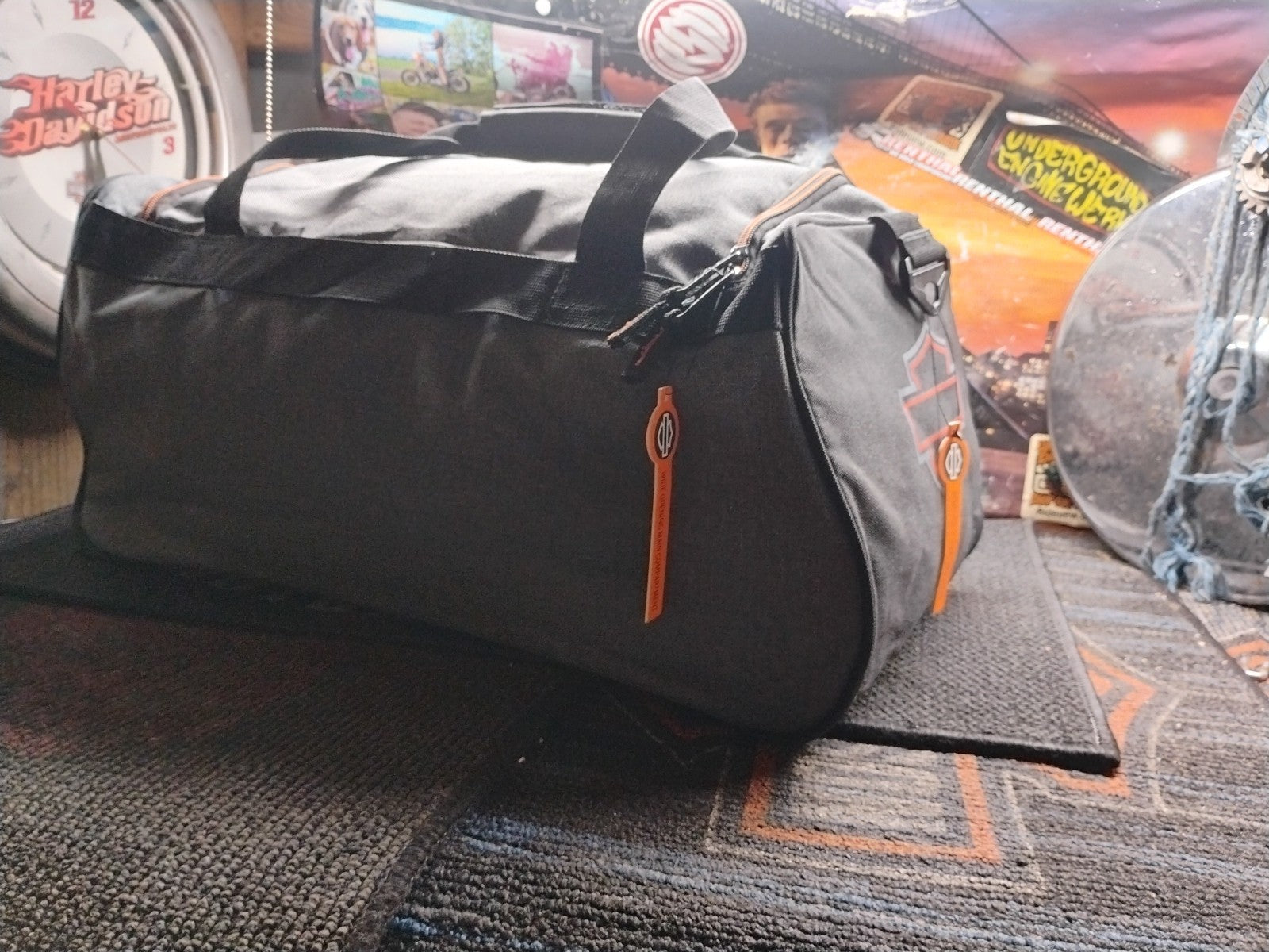 Harley-Davidson Bar & Shield Logo Duffel Bag w/ Adjustable Strap - Heather Gray