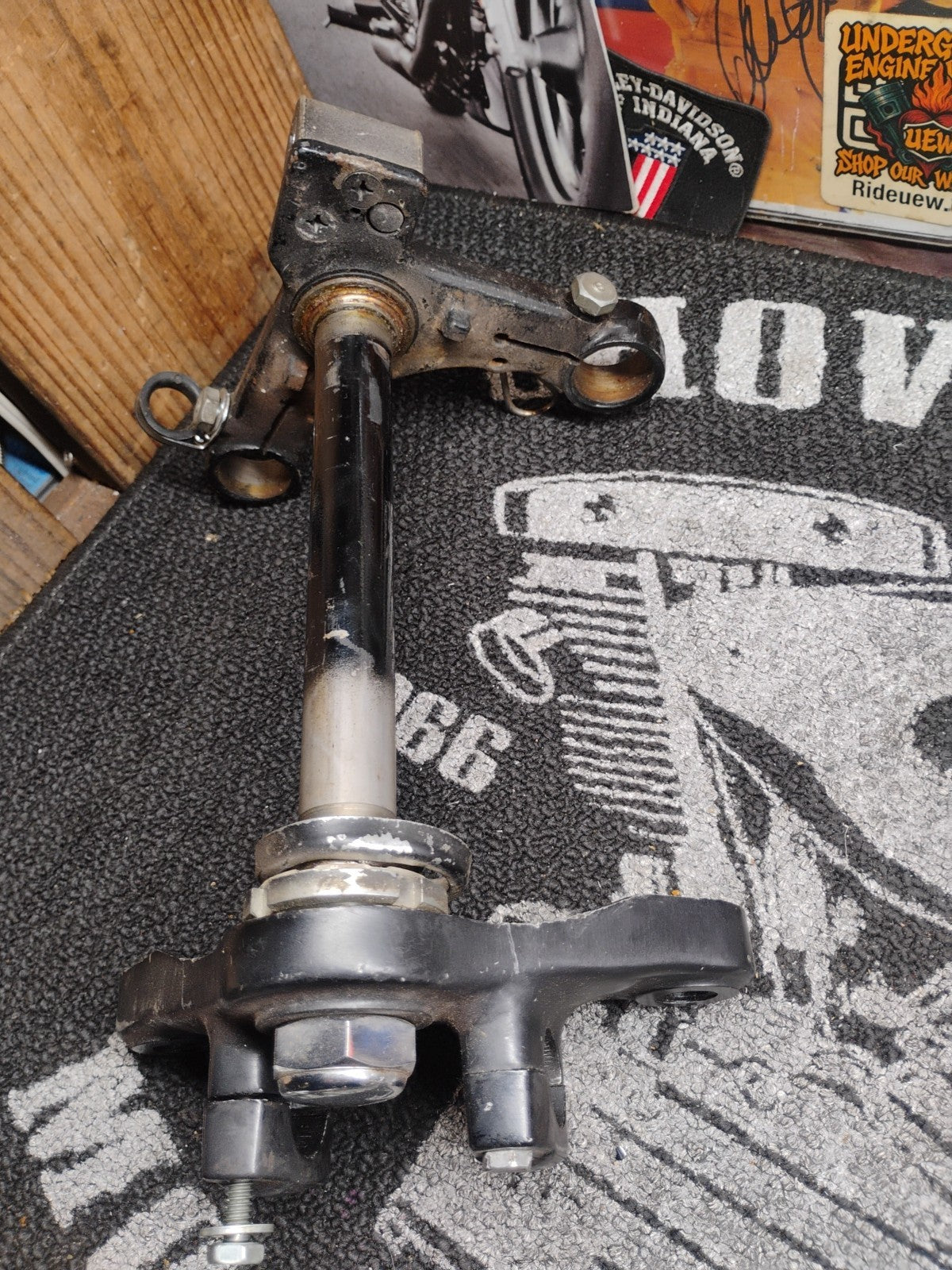 OEM 1971 Honda CB125 Triple Tree Steering Stem Fork Clamp Assembly
