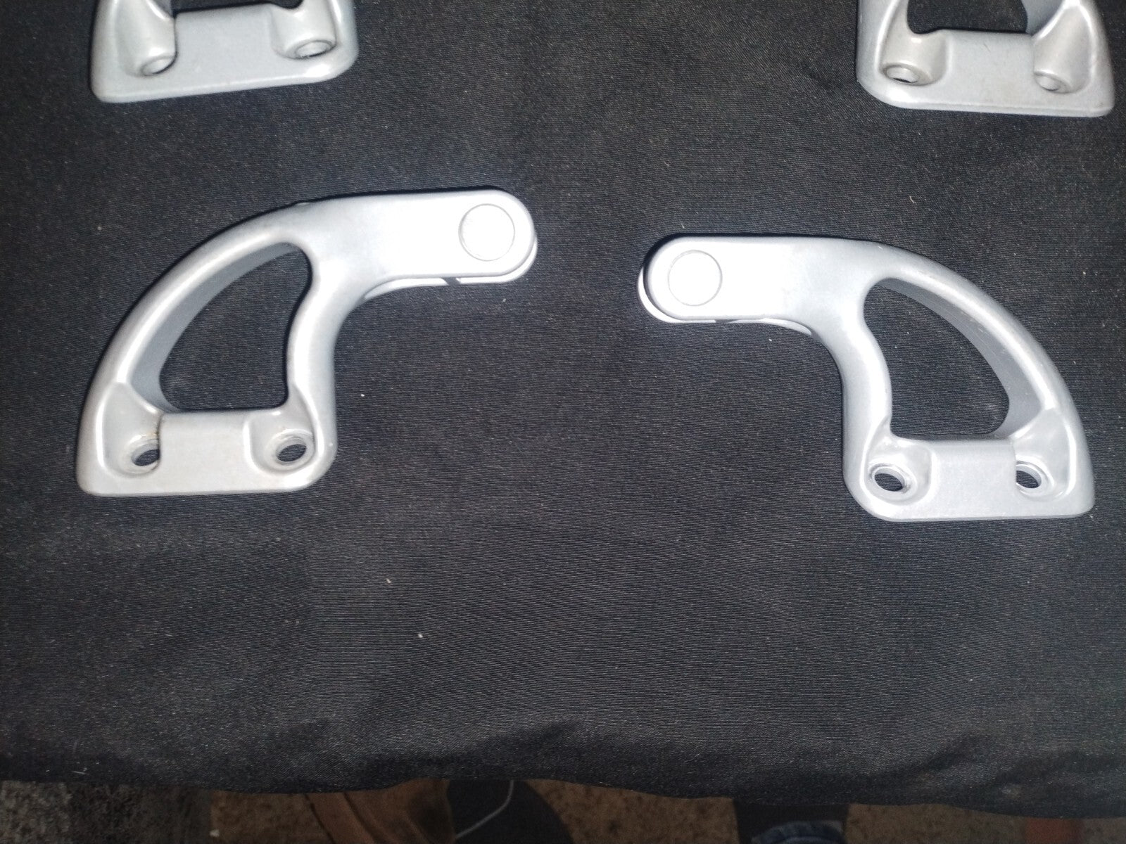 harley v rod passenger pegs Rear Mount Bracket Left Right Silver Vrod V-rod Oem