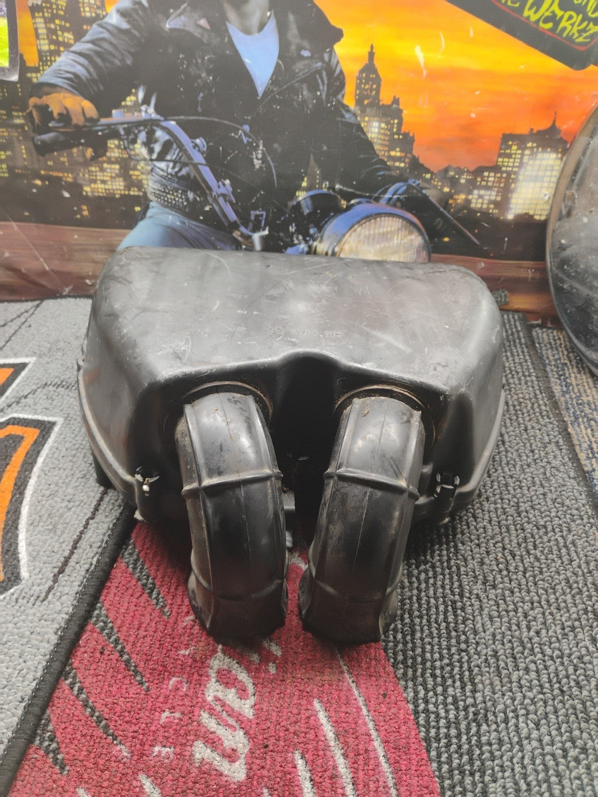 OEM 1991 Honda CBR600 F2 Carburetor Air Box