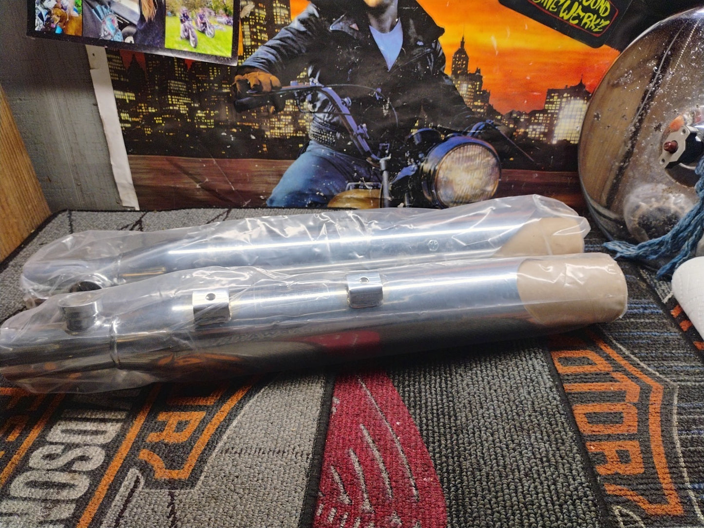 HARLEY DAVIDSON CYCLE SHACK Slip On Muffler Set, Chrome New Never Used