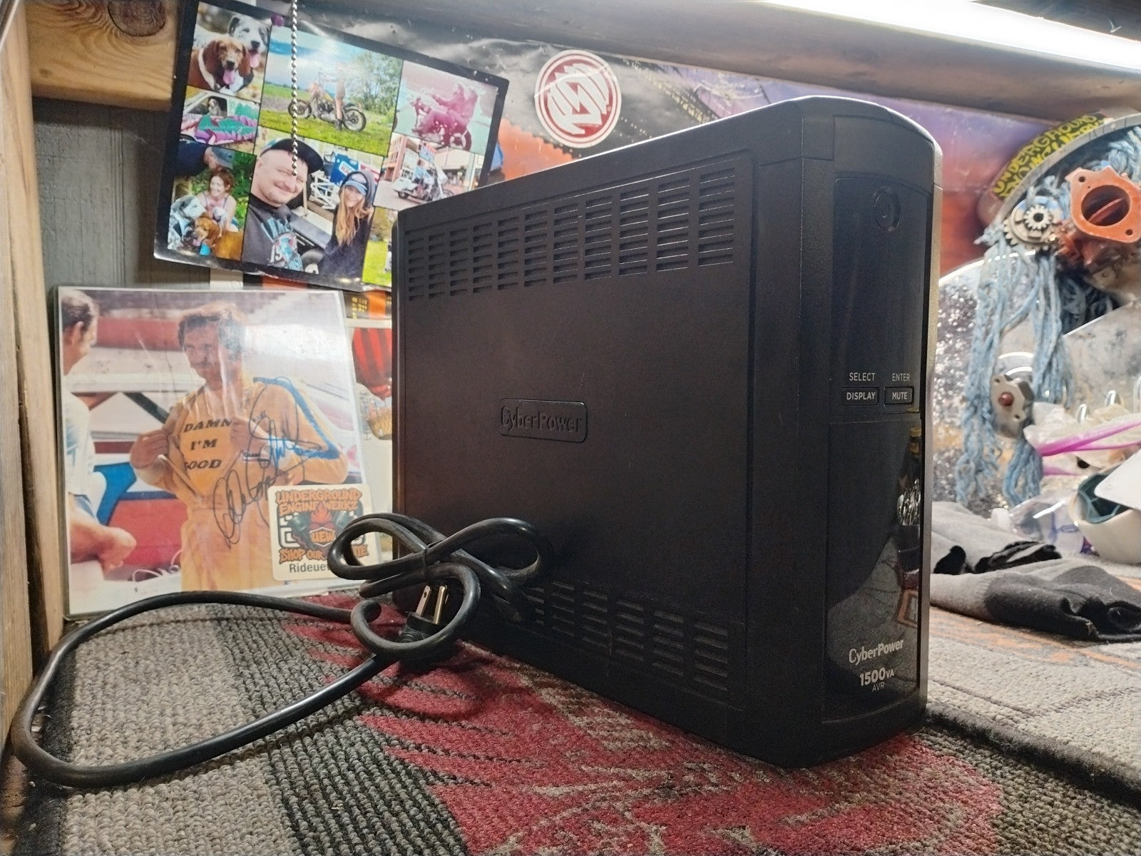 👀 CYBERPOWER 1500 VA AVR POWER SUPPLY 12 OUTLET CP1500AVRLCDA