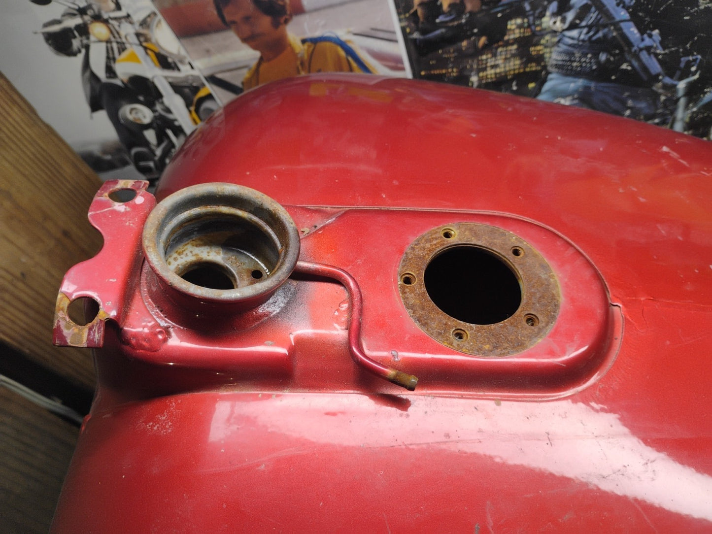 1994-1998 Harley-Davidson FLHTC Electra Glide Ultra Classic Fuel Tank Red OEM