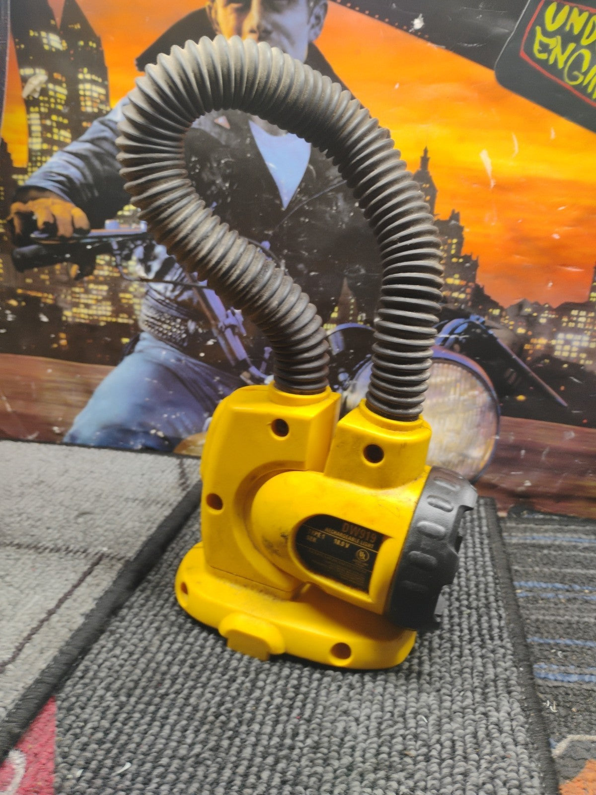 DEWALT 18V POWER TOOLS LOT OF 4 +CHARGER NO BATTERY