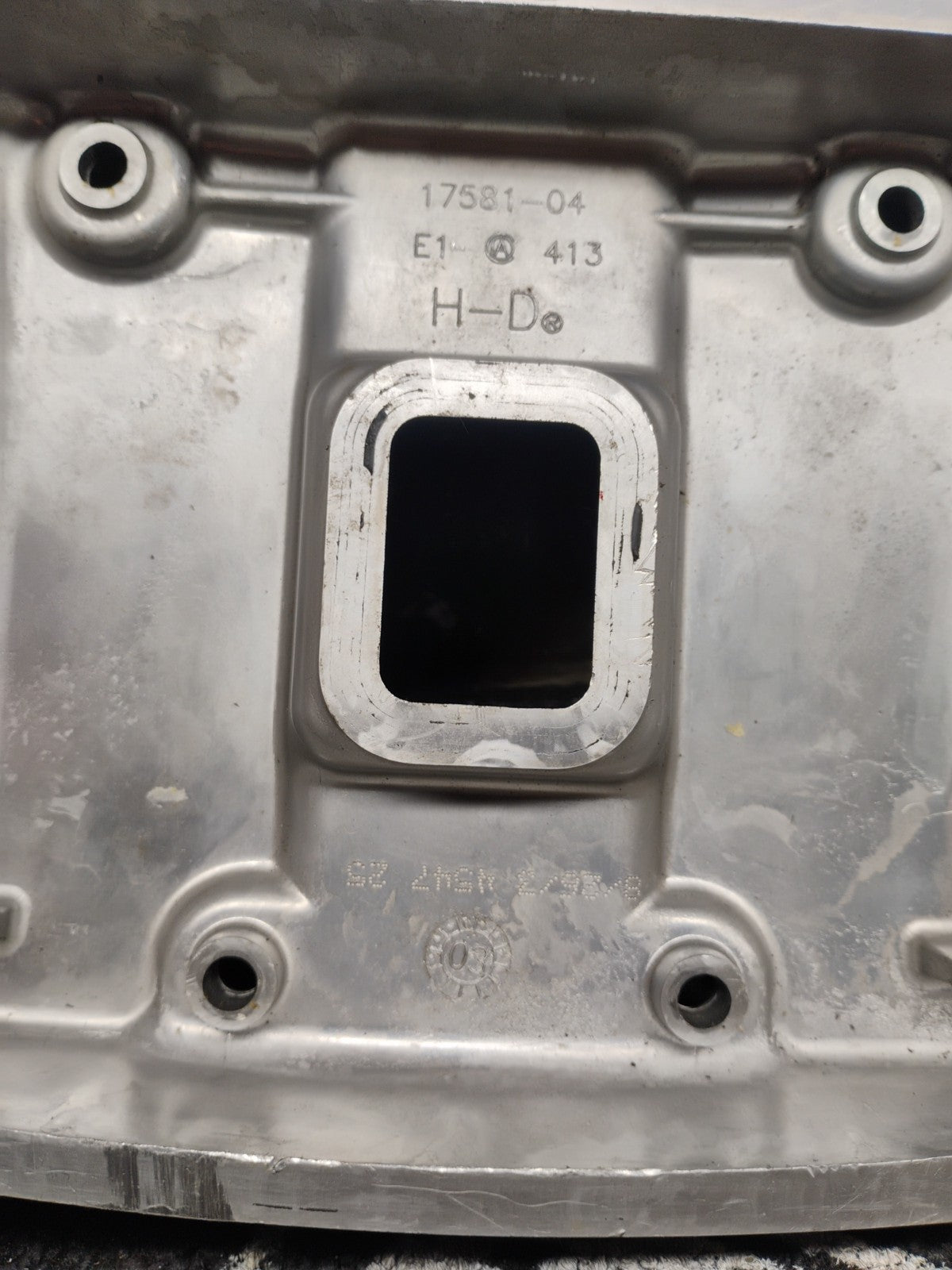 2004 Harley Davidson sportster polished rocker box  cover A2-008
