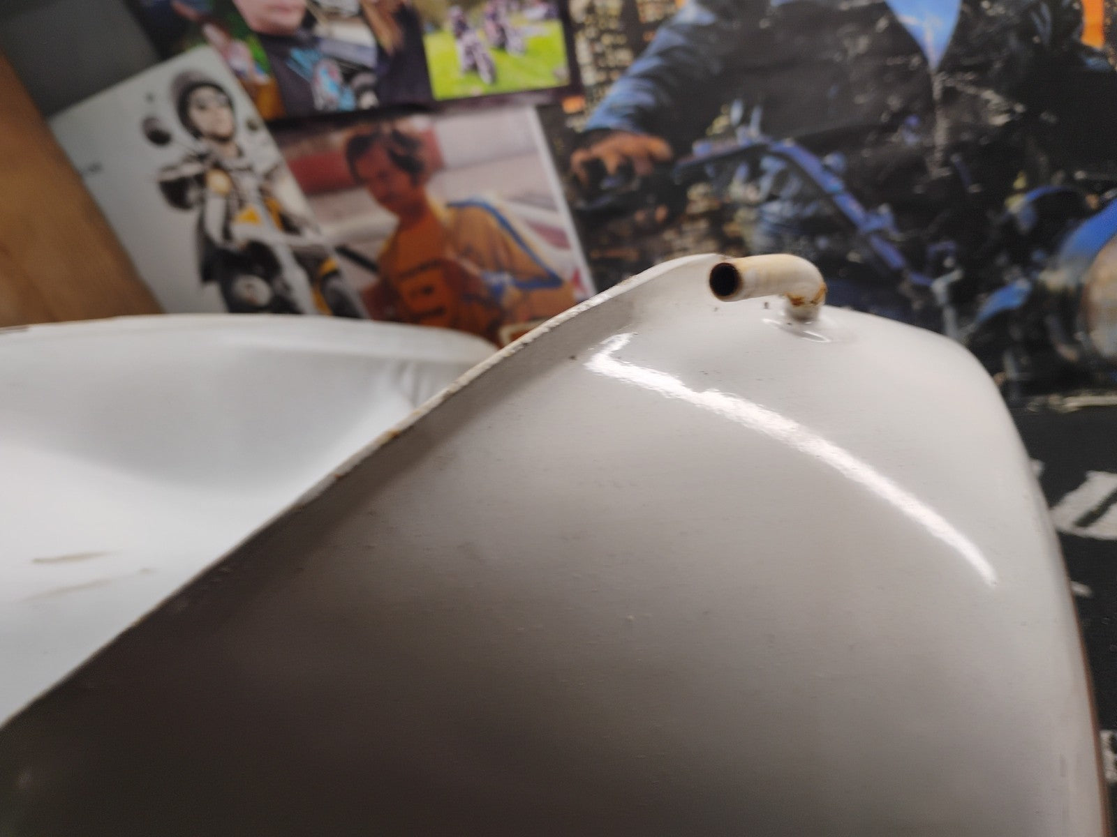 1985 Artic White Champagne Gold Sample Electra Glide Tank