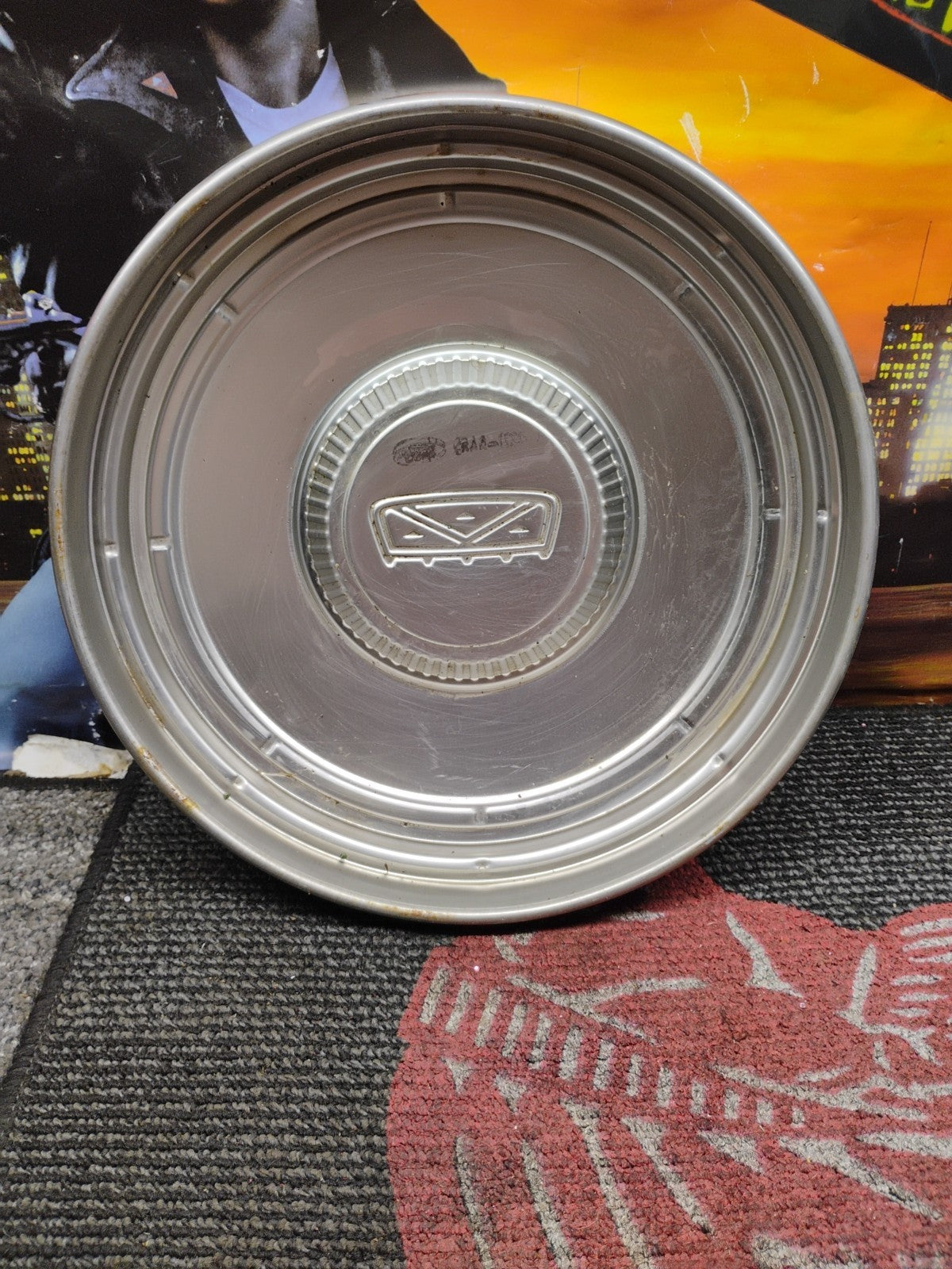 1968 1969 Ford Fairlane Torino Falcon Custom Galaxie ORIG DOG-DISH WHEEL HUB CAP
