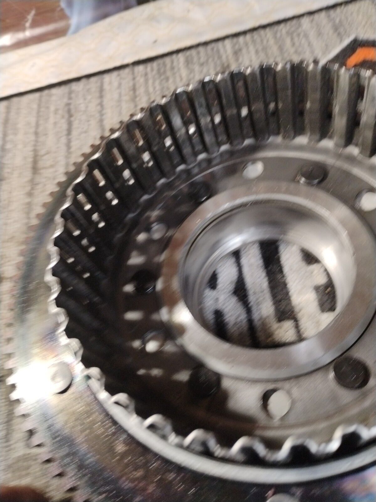 Harley Davidson 1994-1997 Big Twin Clutch Shell With Sprocket 5 Speed