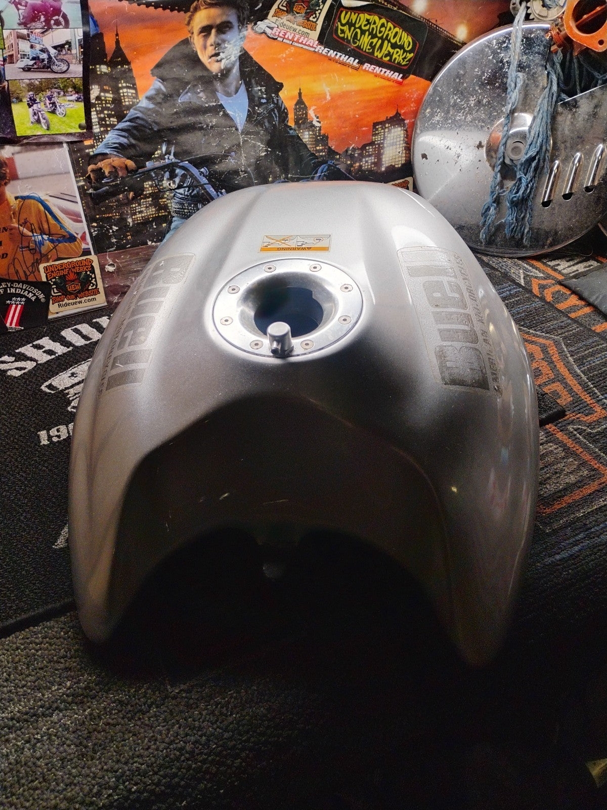 2002 Buell M2 Cyclone Silver Manta Ray Gas Fuel Tank OEM