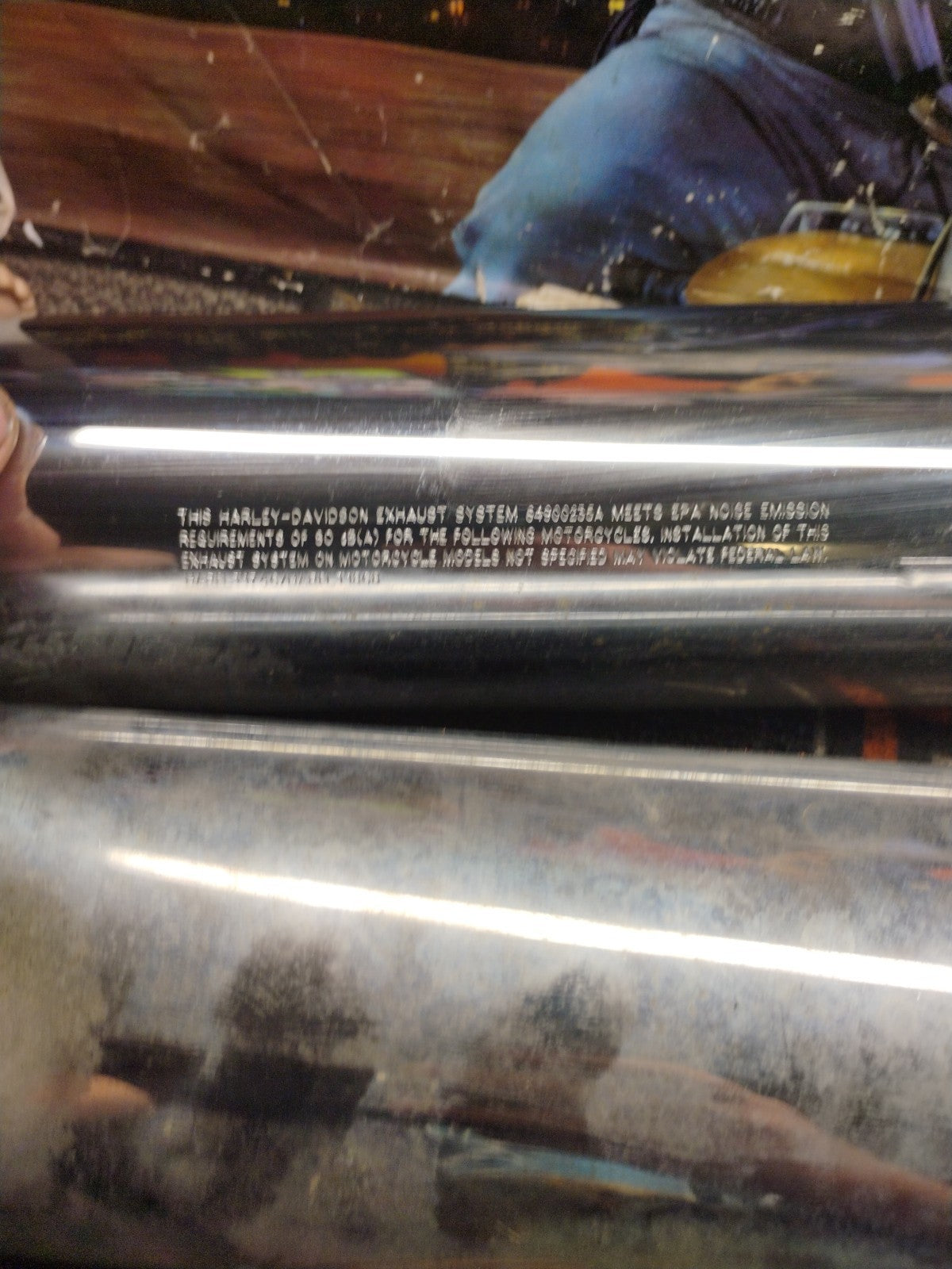 HARLEY DAVIDSON TOURING EXHAUST MUFFLERS BAGGER DRESSER MILWAUKEE EIGHT OEM M8