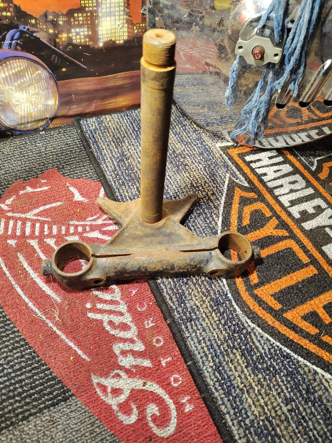 Harley-Davidson 35mm Lower Triple Tree 45707-72 IRONHEAD Sportster 15/16" Stem 