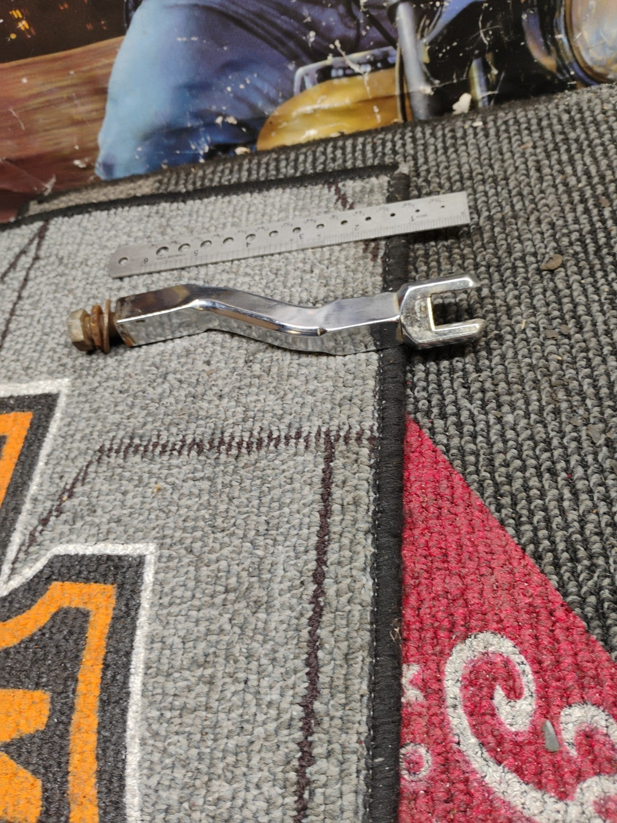 1 Used Kinky Side Harley Davidson HwPeg Replacement  49106-78T Sportsterr