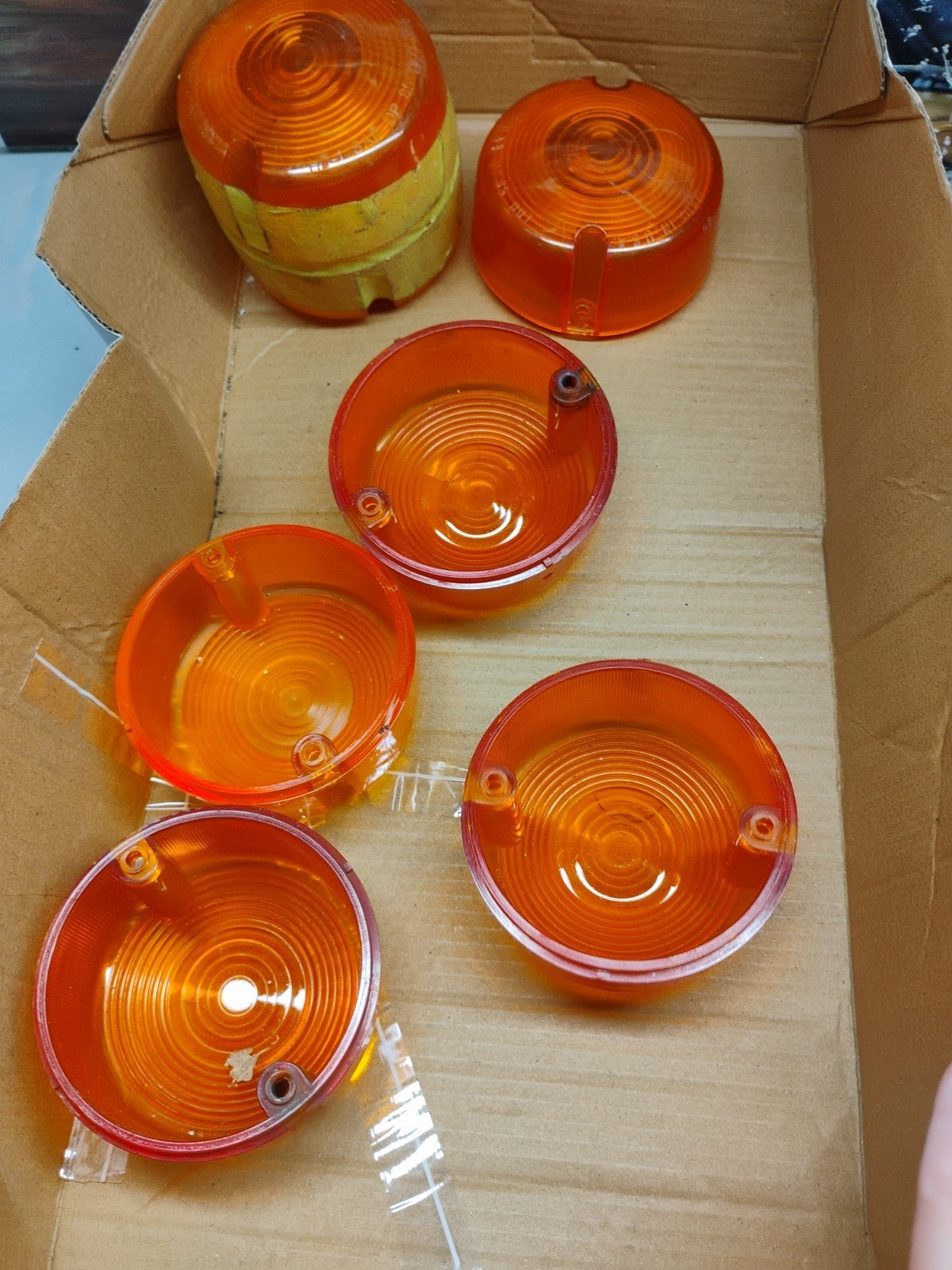 Harley Davidson OEM Num. DP 85 turn signal lens amber Dot PM multiple available 