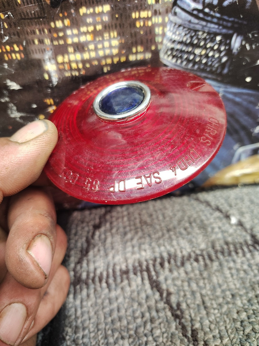 CHRIS PRODUCTS Turn Signal Lens - '63-'85 FL - Red with Blue Dot DHD3RB