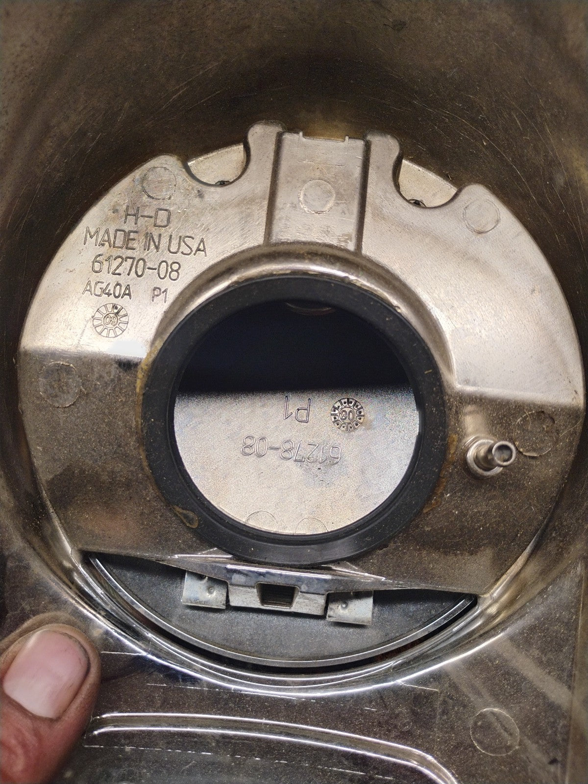 2008 HARLEY-DAVIDSON FLHTCU ROAD KING ULTRA CLASSIC GAS FUEL TANK COVER 61278-08