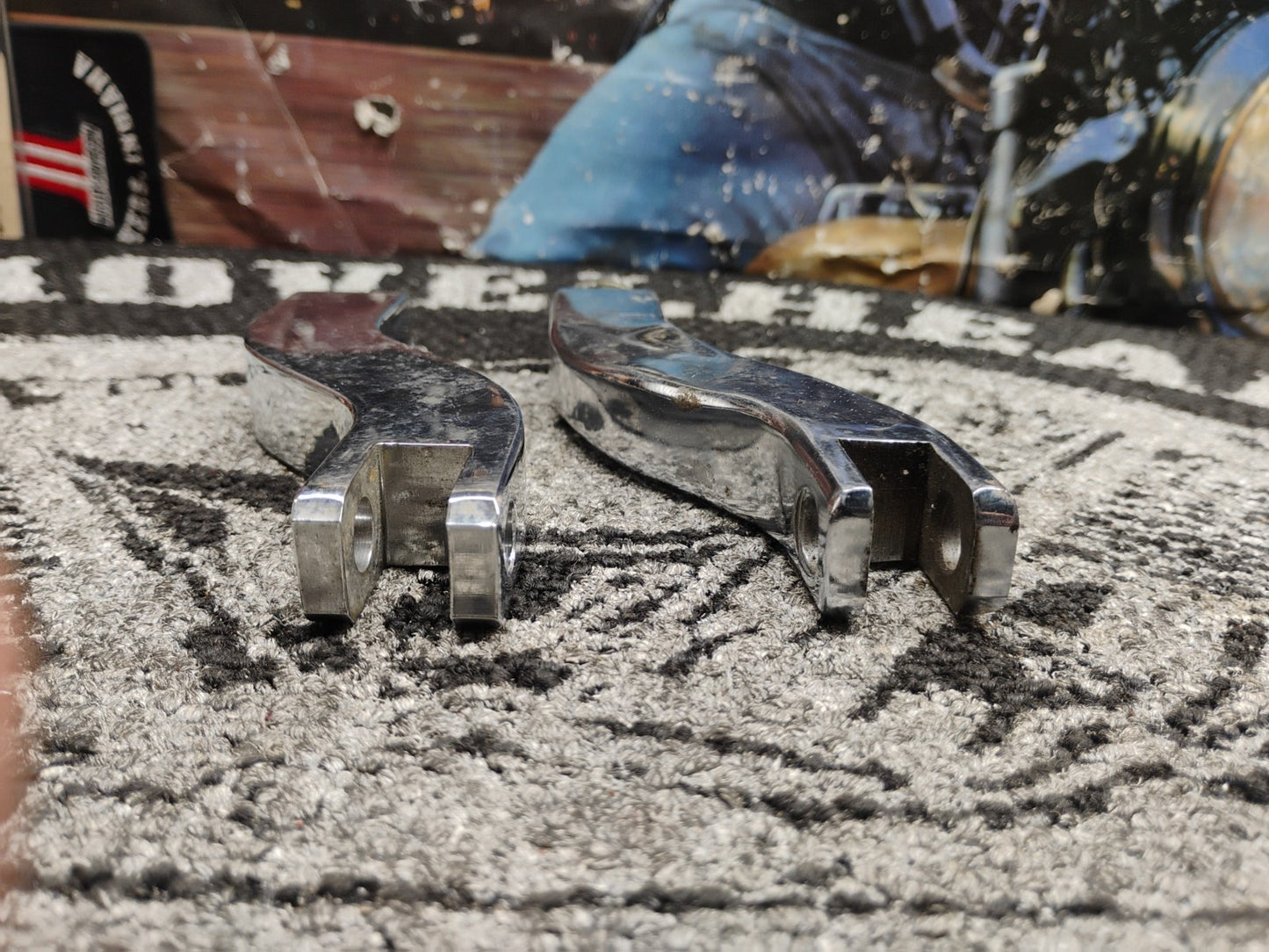 Chrome Adjustable Highway Peg Mount Clamps Harley Engine Guard 5/16"-24