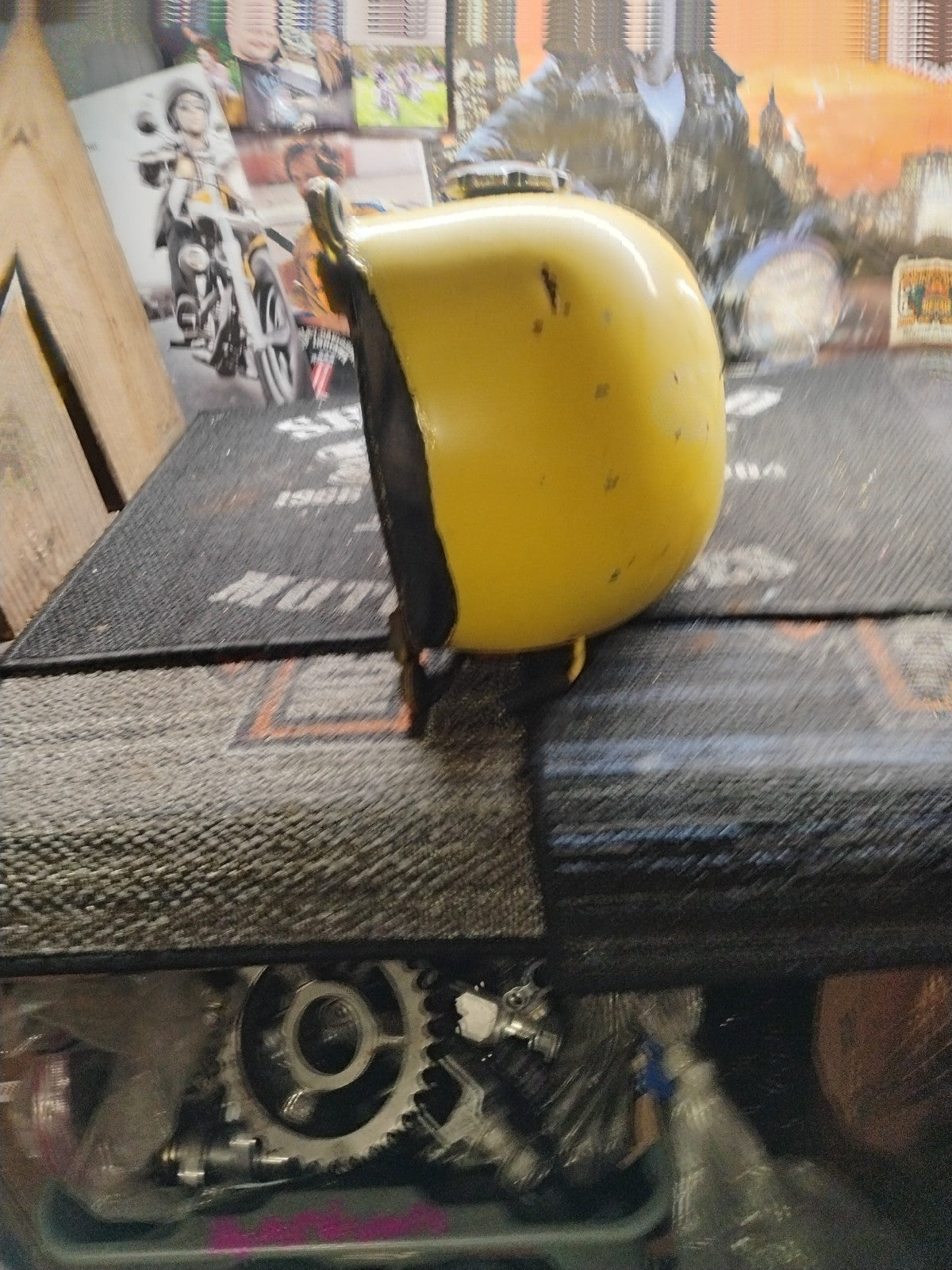 Harley-Davidson Peanut Gas Fuel Tank Yellow Black Script Logo OEM