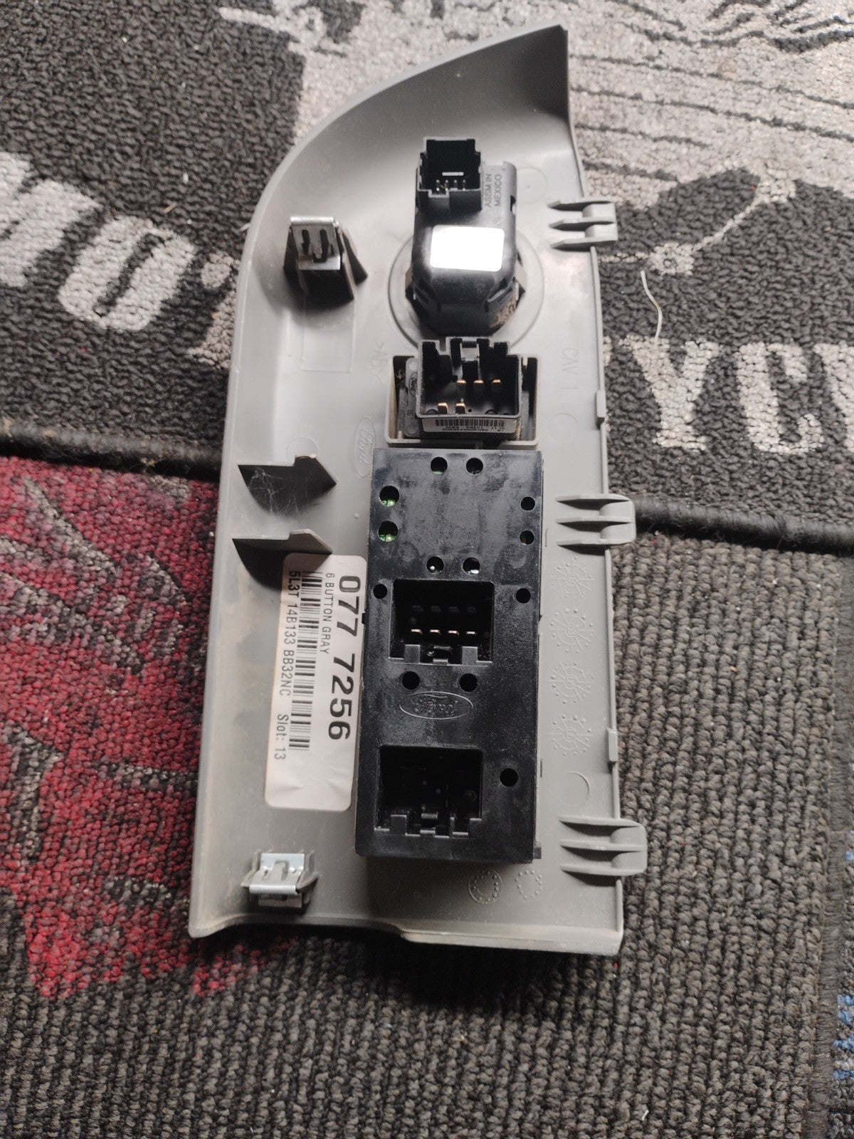 04-08 Ford F-150 LH Driver Side Power Master Window Control Switch OEM Gray Grey