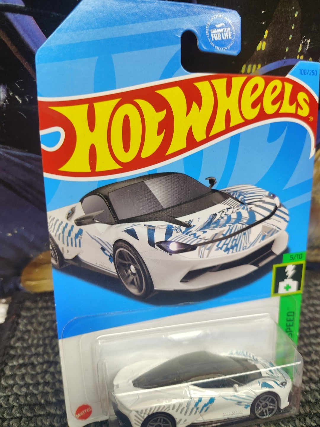 Hot Wheels - 2023 HW Green Speed 5/10 Automobili Pininfarina Battista (BBHKK22)