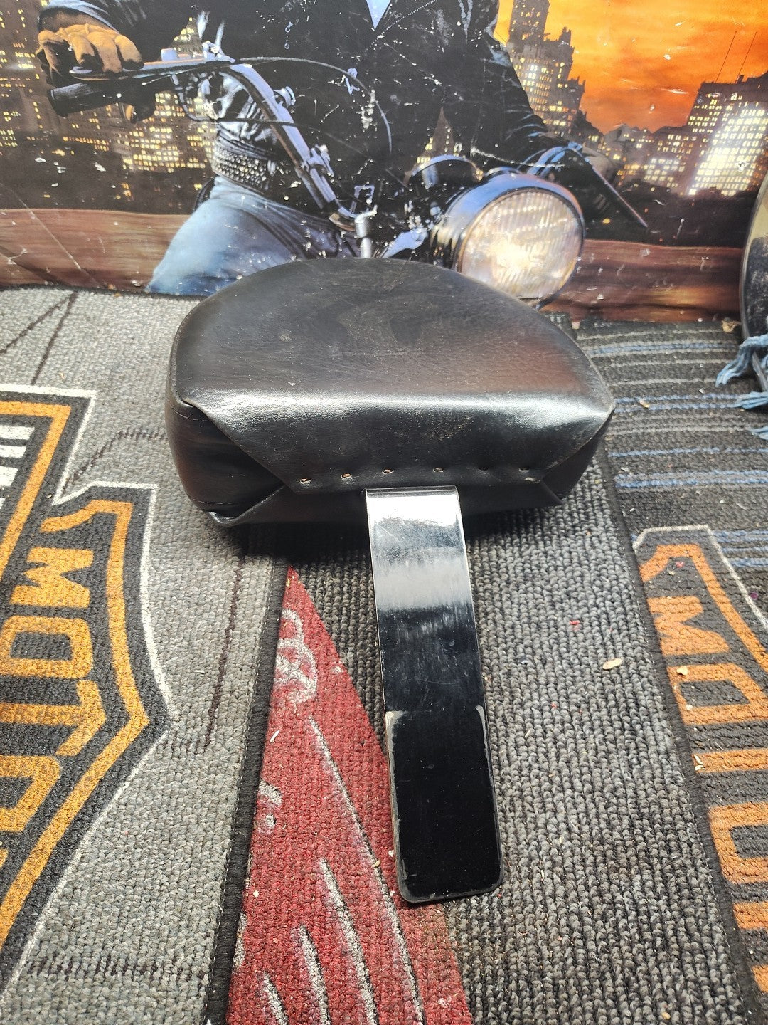 Motor Driver Backrest For Harley Touring Bikes With A Pillow Ttop Or High Seat