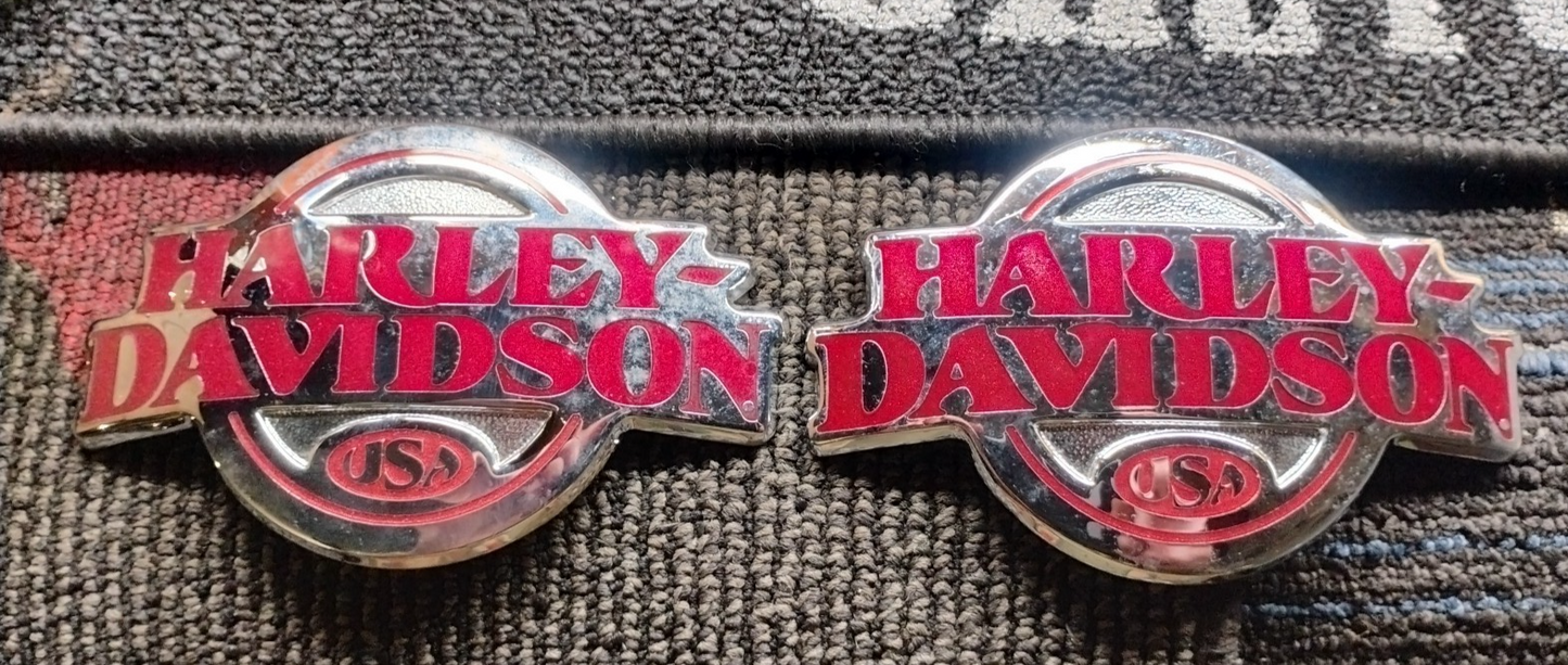 HARLEY DAVIDSON Softail FLH Street Glide OEM Fuel Gas Tank Left Emblem Badge