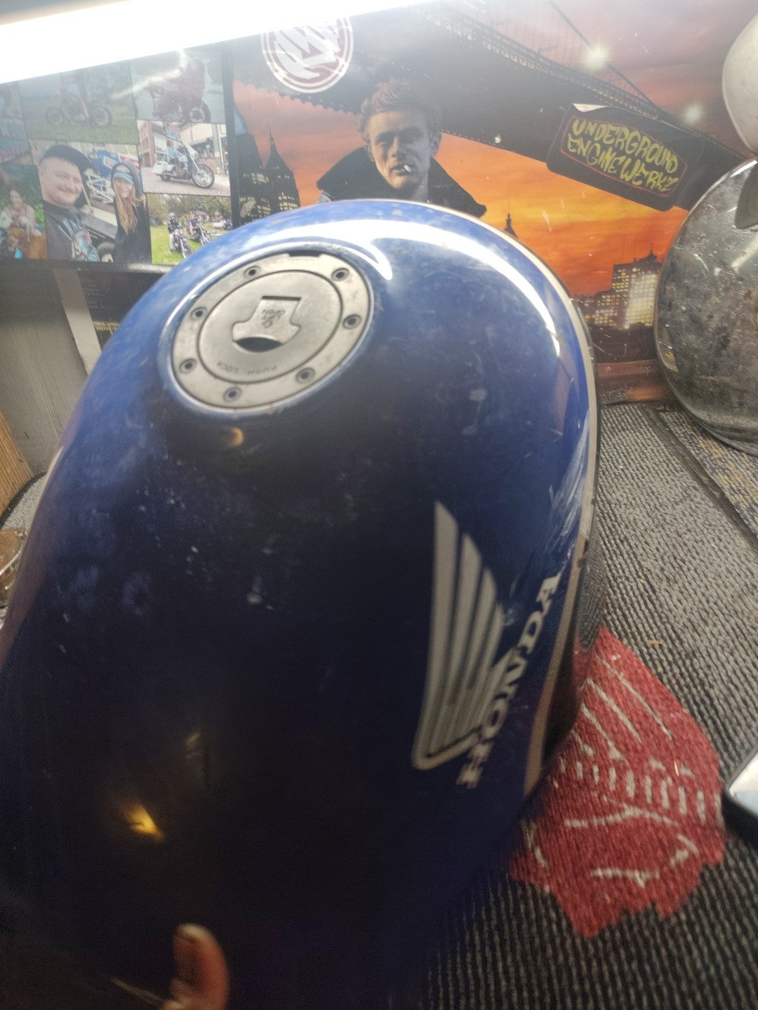 1991-1994 Honda CBR600F2 CBR 600 F2 Oem Gas Tank Fuel Petrol Cell purple Used