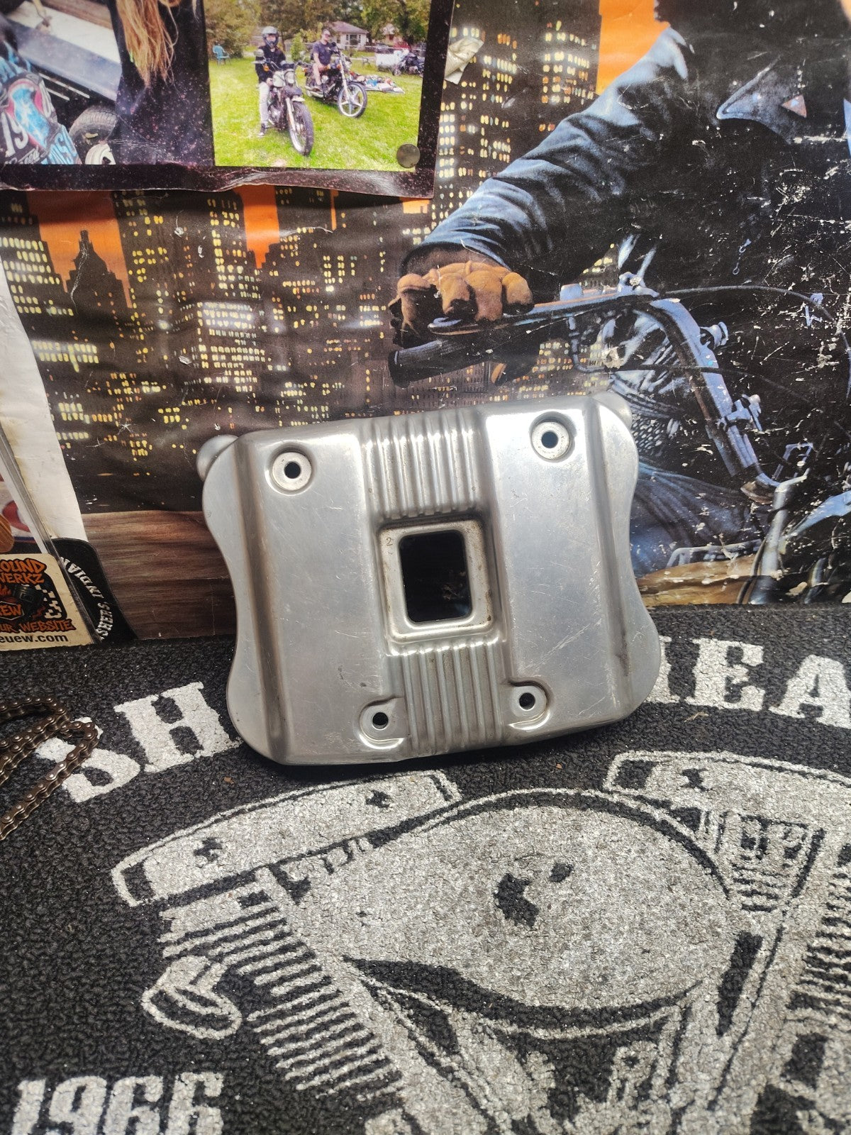 Harley Sportster Rocker Box Cover Polished Aluminum OEM 17581-04 XL 883 1200