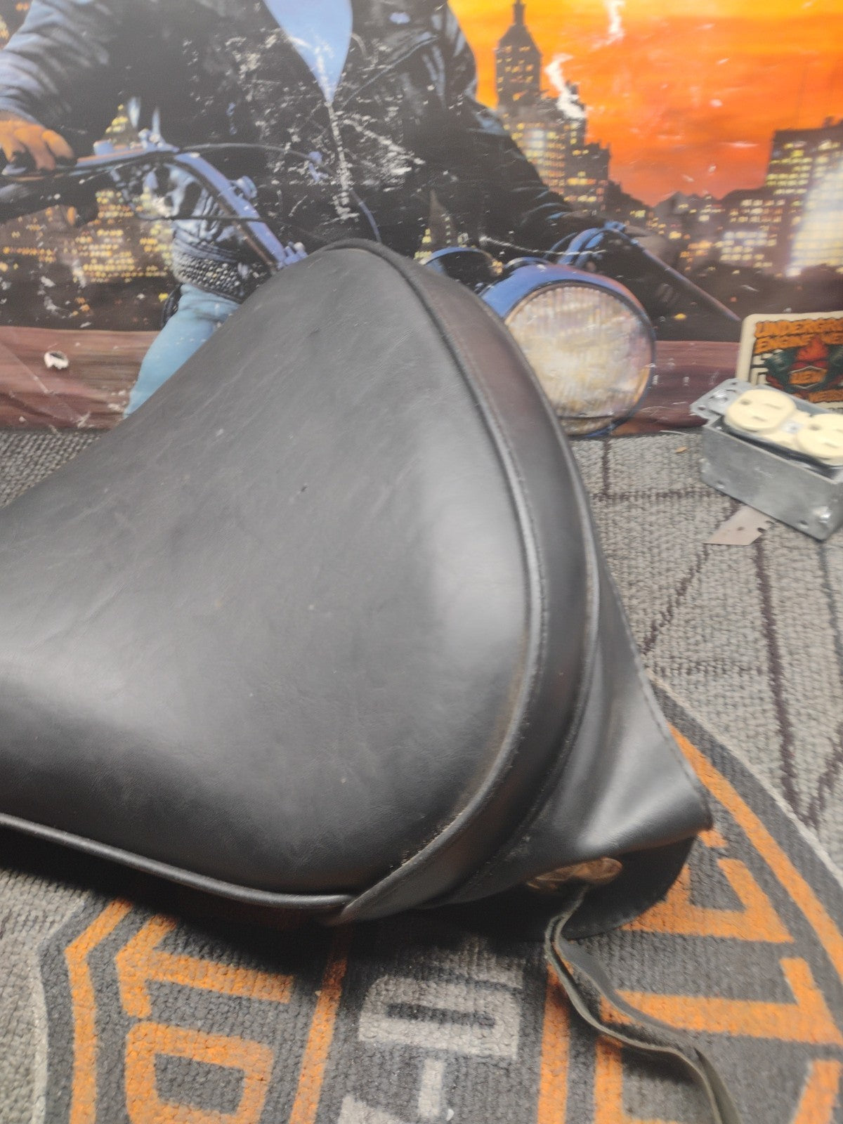 LE Pera Moto Motorcycle Motorbike Spring Mounted Solo Seat Skirt & Conchos