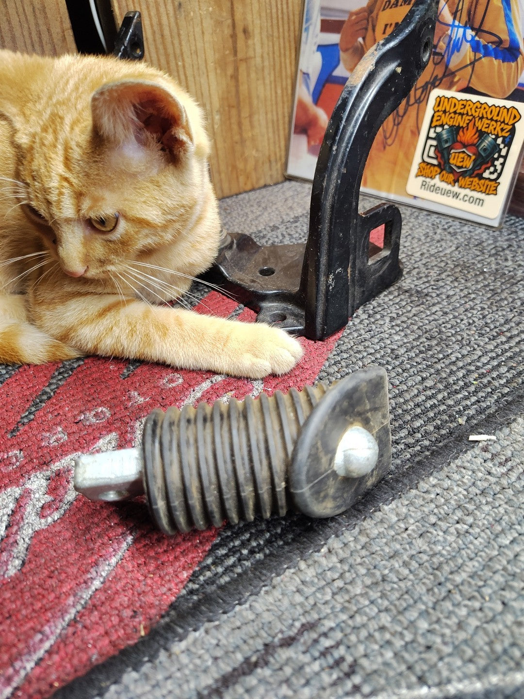 HARLEY DAVIDSON FXR OEM 50647-82 DRIVER FOOTPEG